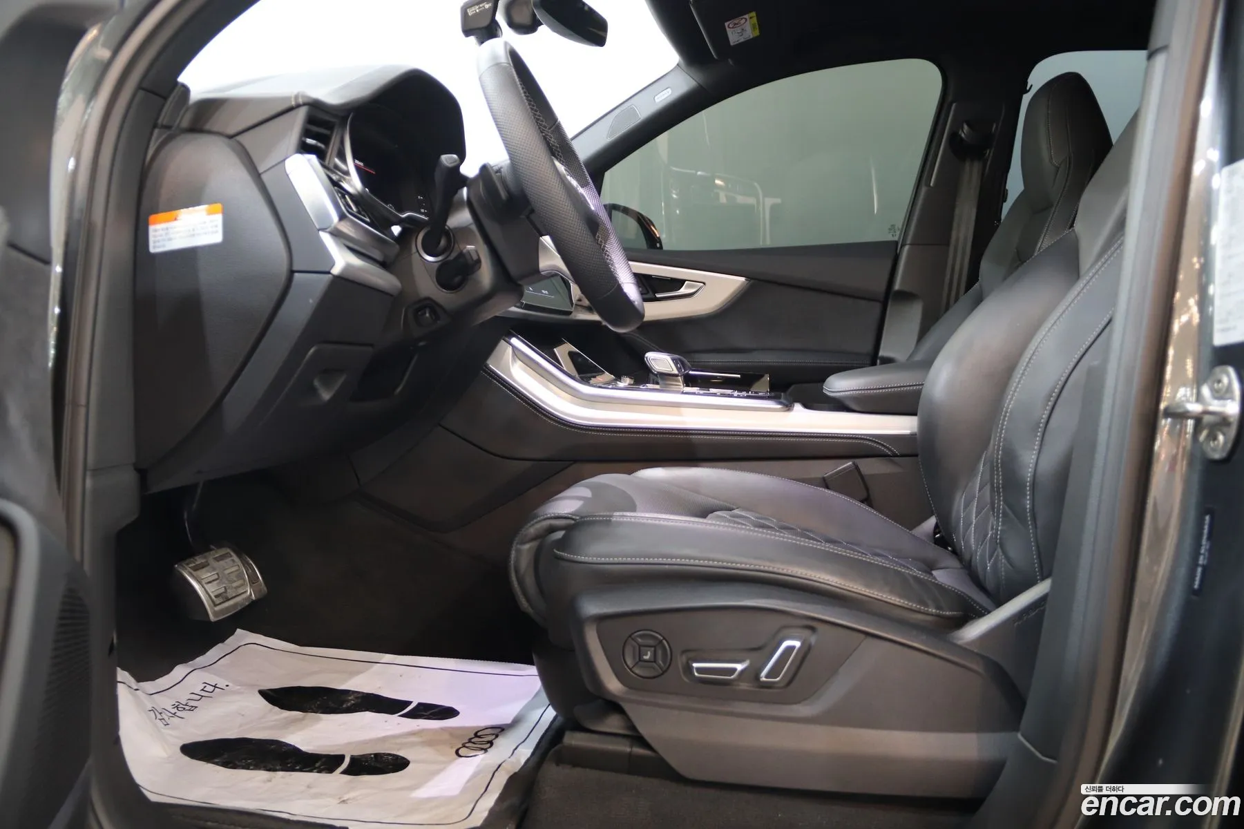 Audi Q7 2025 — 3