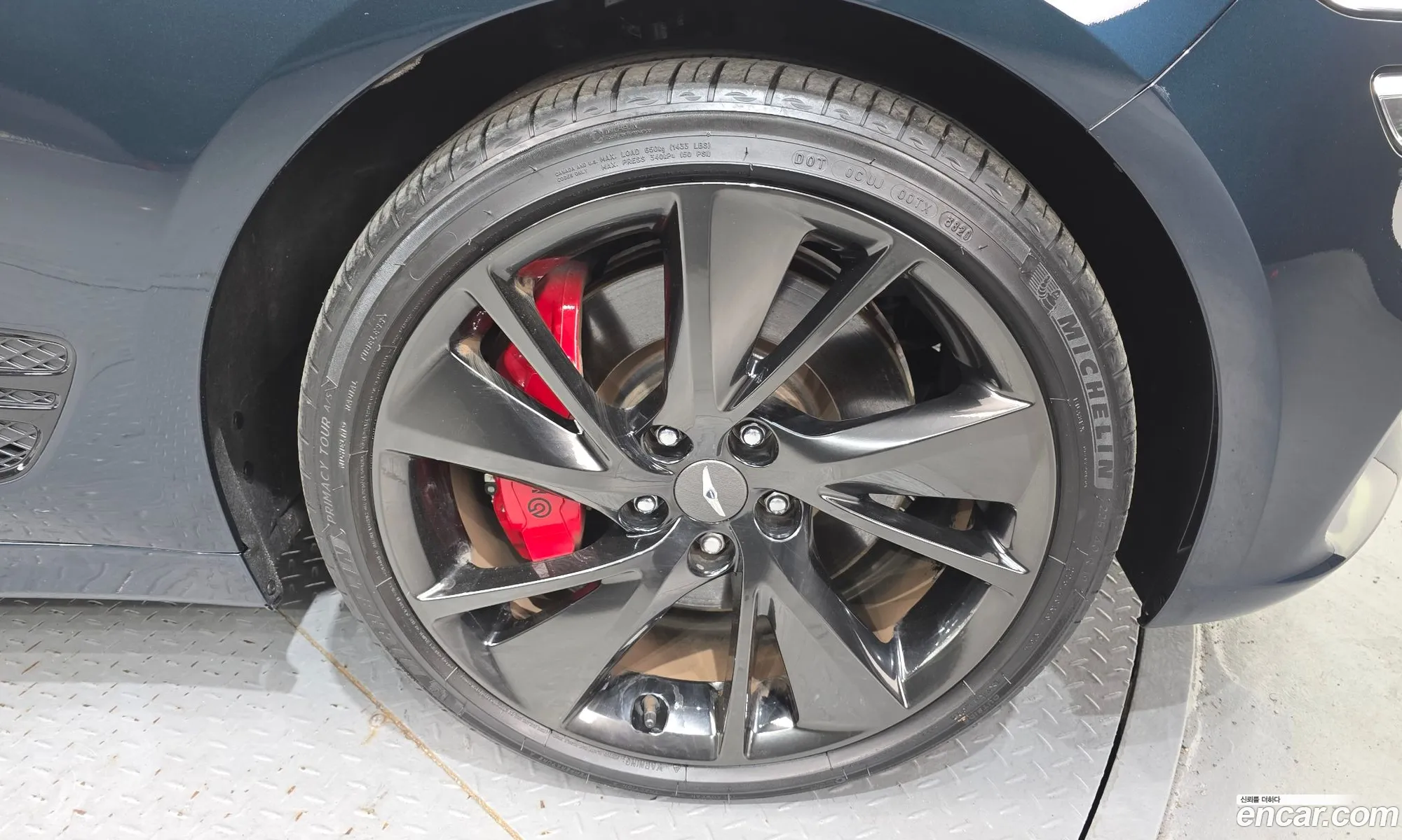 Genesis G70 2021 — 23