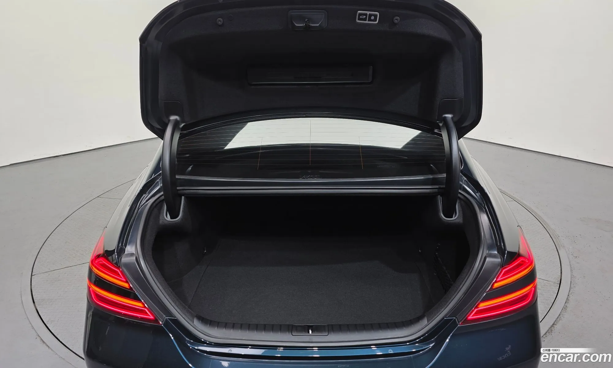Genesis G70 2021 — 27