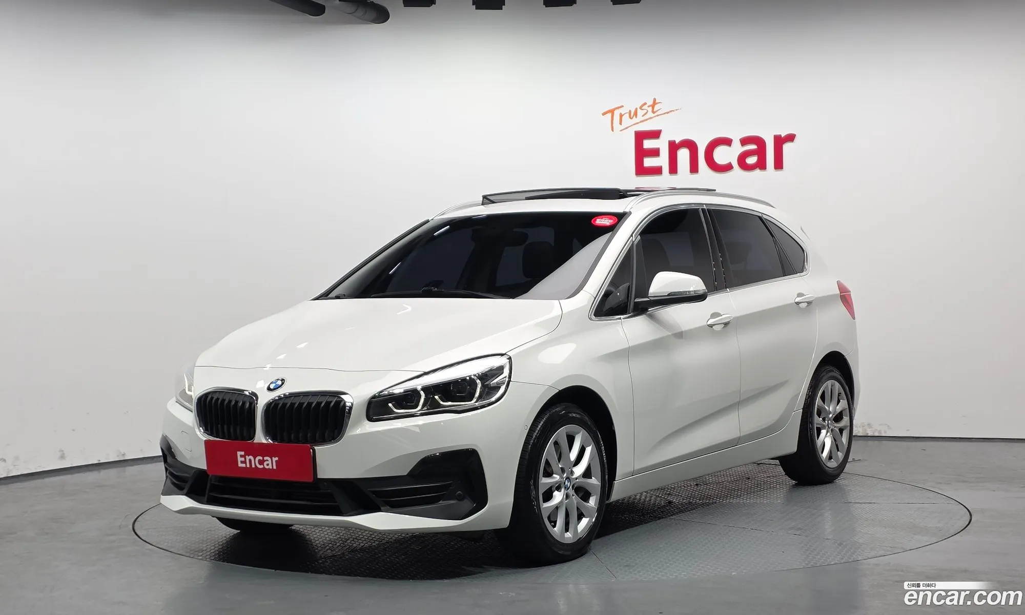 BMW 2 Series Active Tourer 2019 — 19