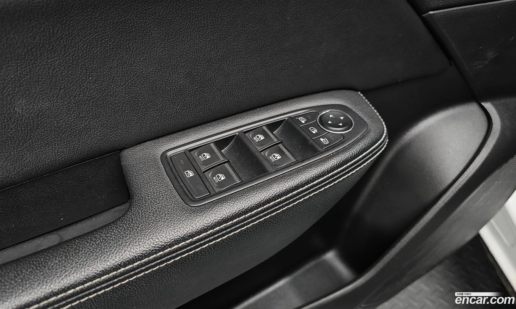 Renault Korea (Samsung) XM3 2022 — 14