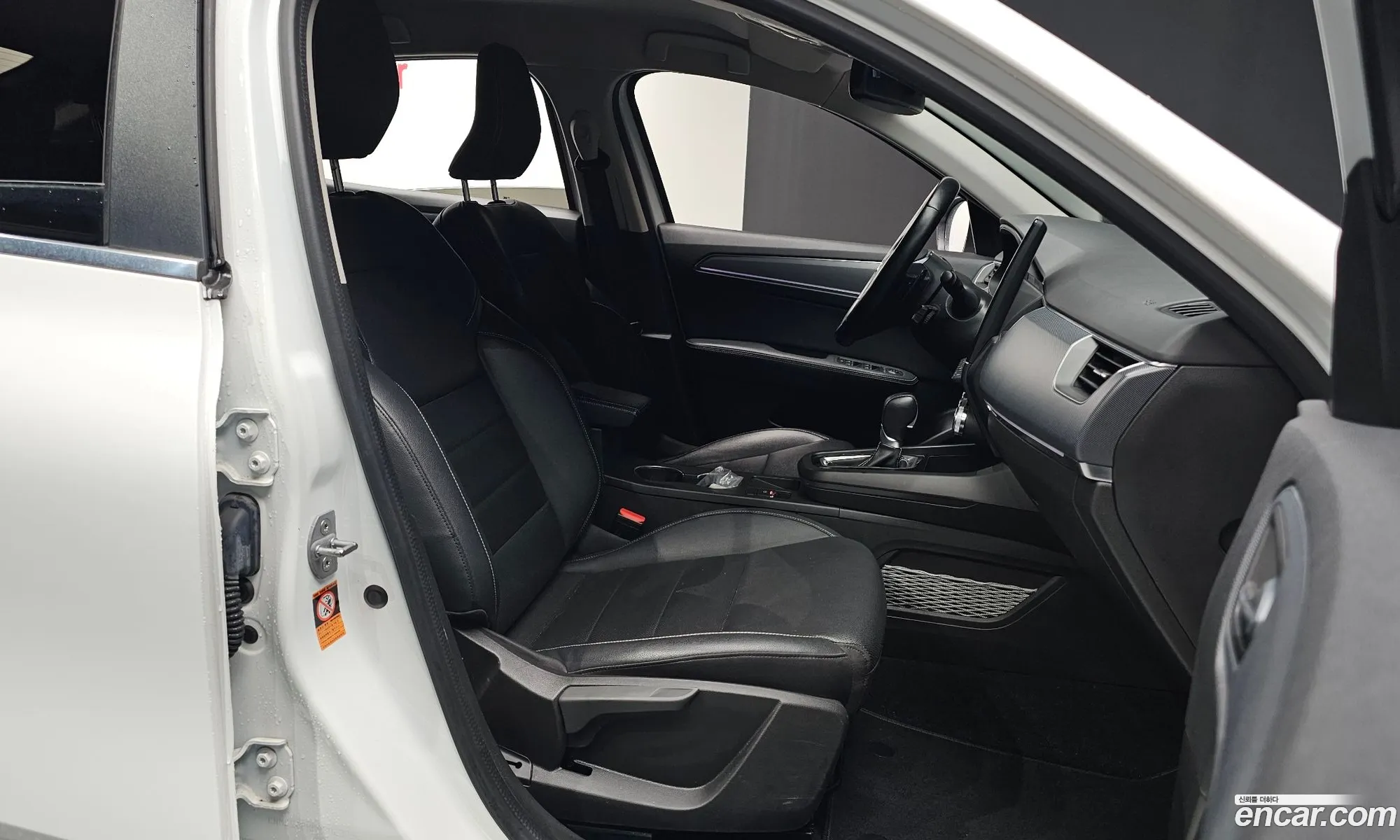 Renault Korea (Samsung) XM3 2022 — 19