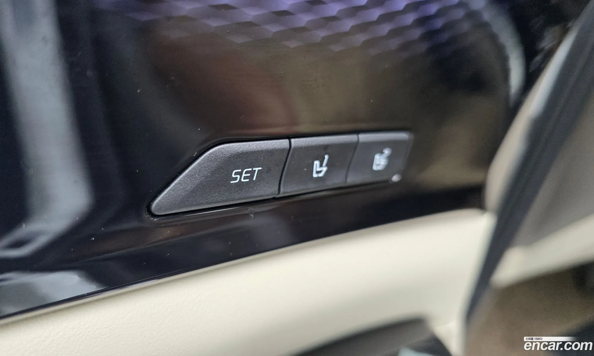 Kia Carnival 2023 — 2