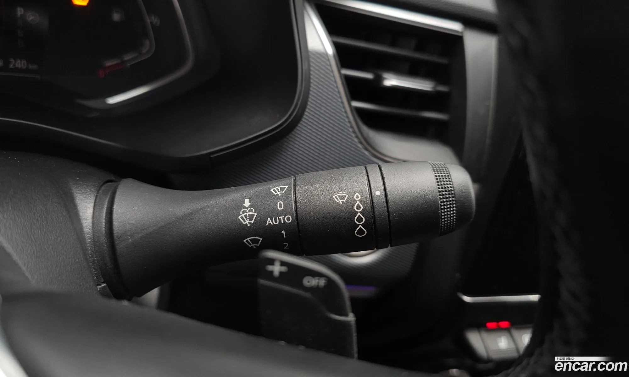 Renault Korea (Samsung) XM3 2022 — 18