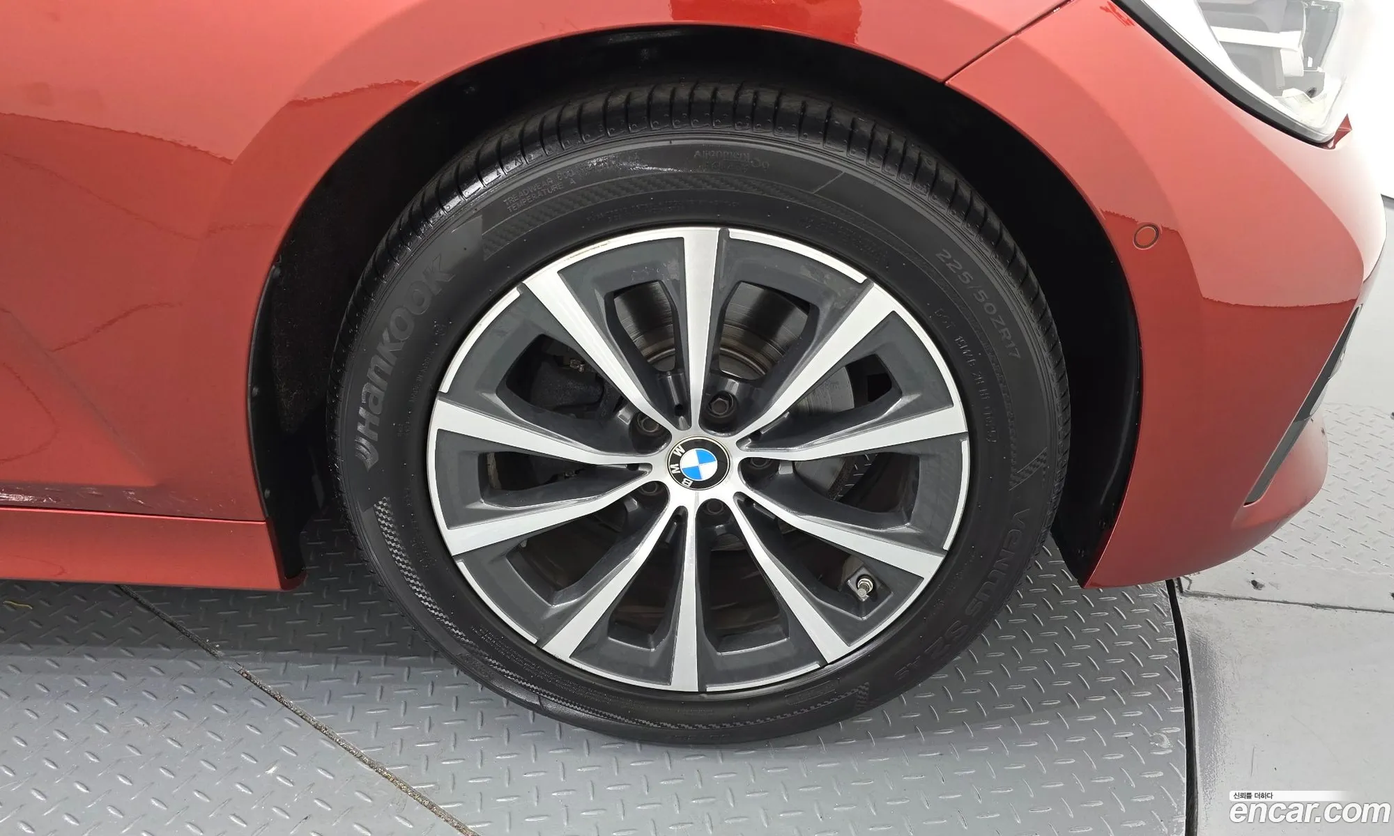BMW 3 Series 2021 WBA5X5105MFK35927 — 4