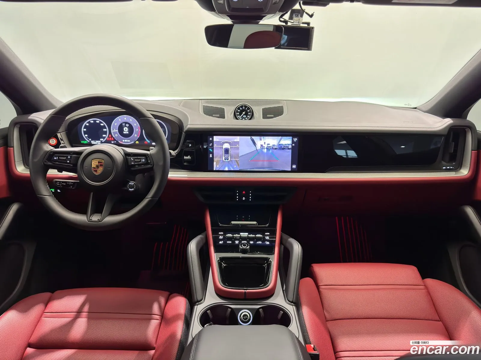 Porsche Cayenne 2025 — 14