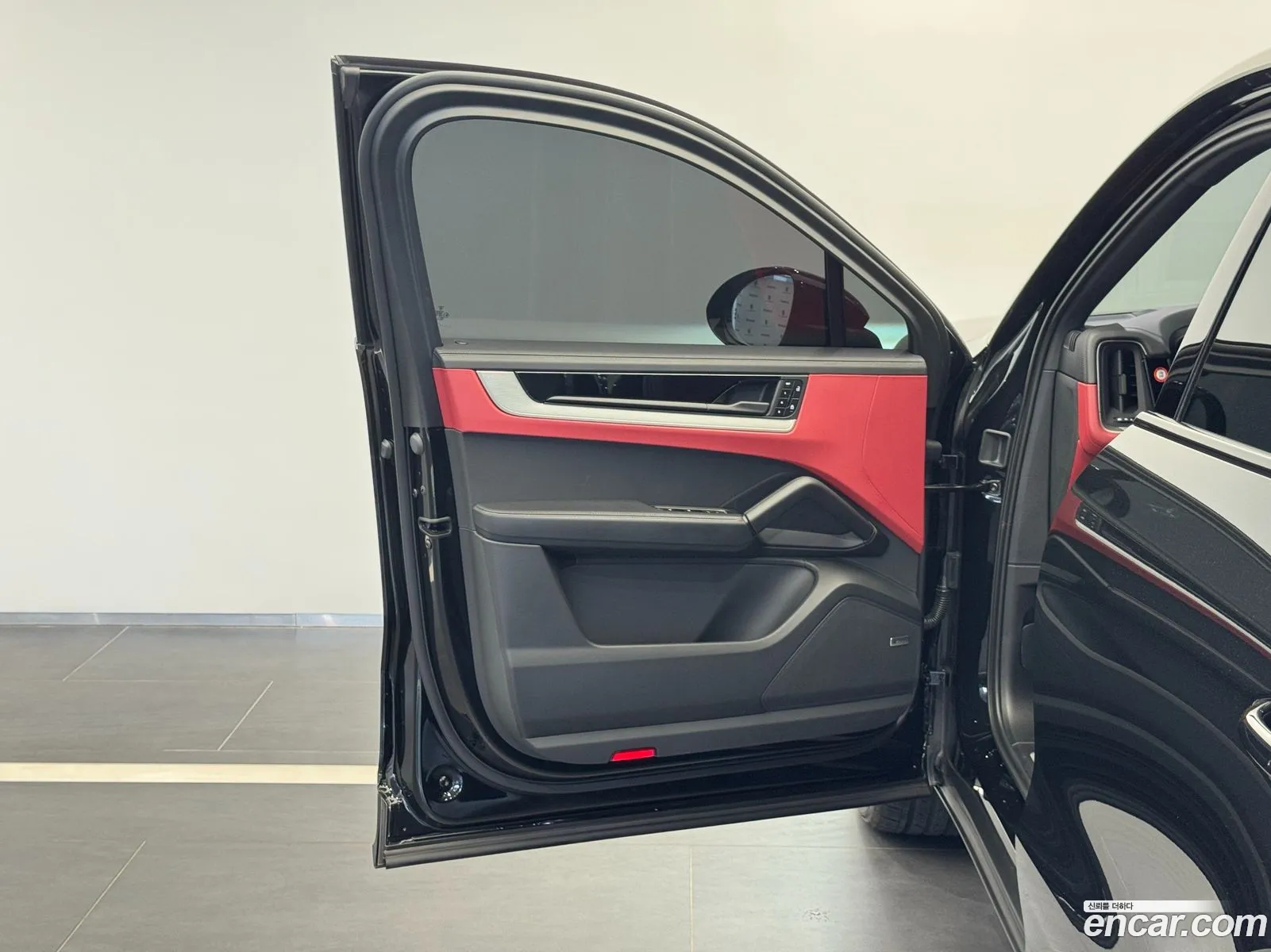 Porsche Cayenne 2025 — 2