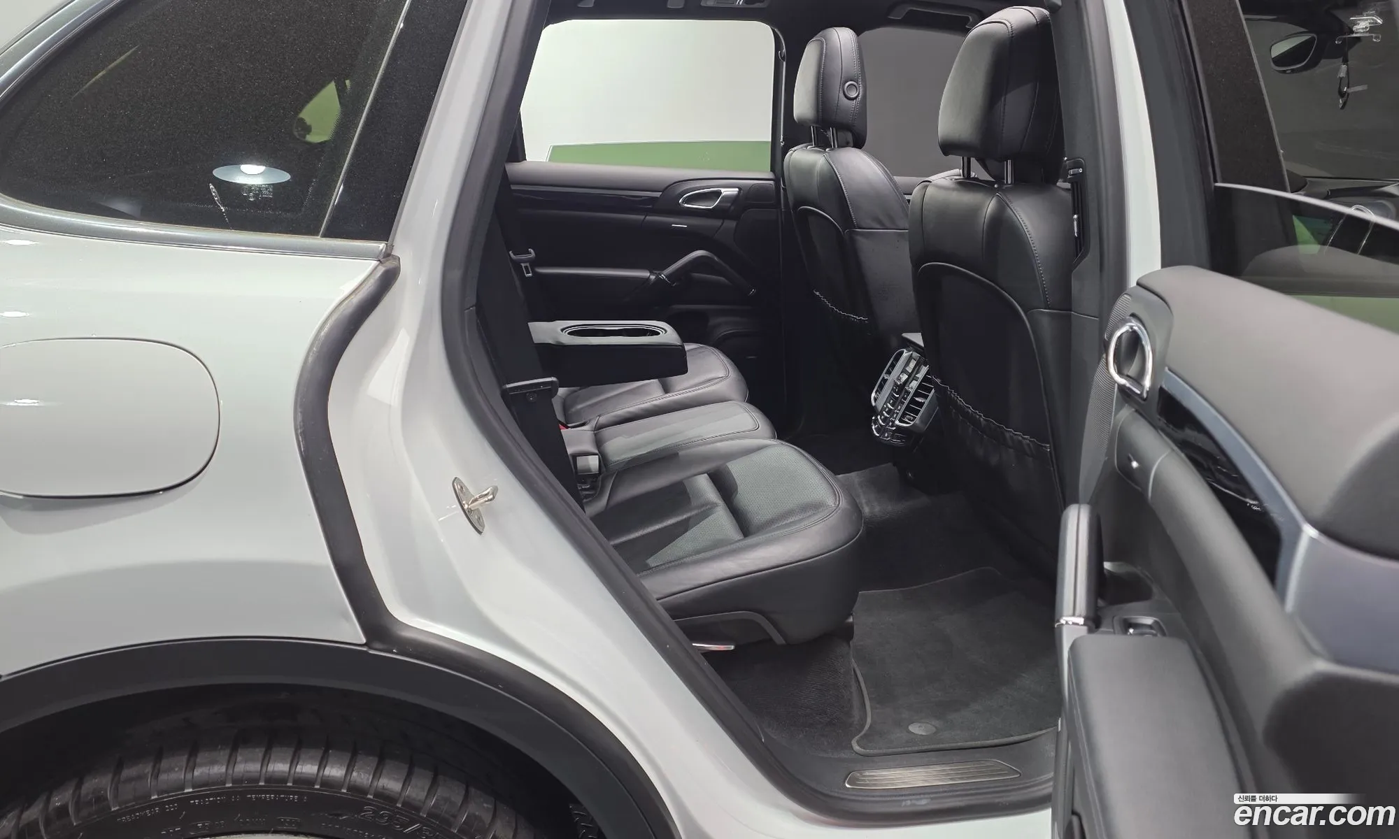 Porsche Cayenne 2014 WP1AH2920ELA69871 — 16