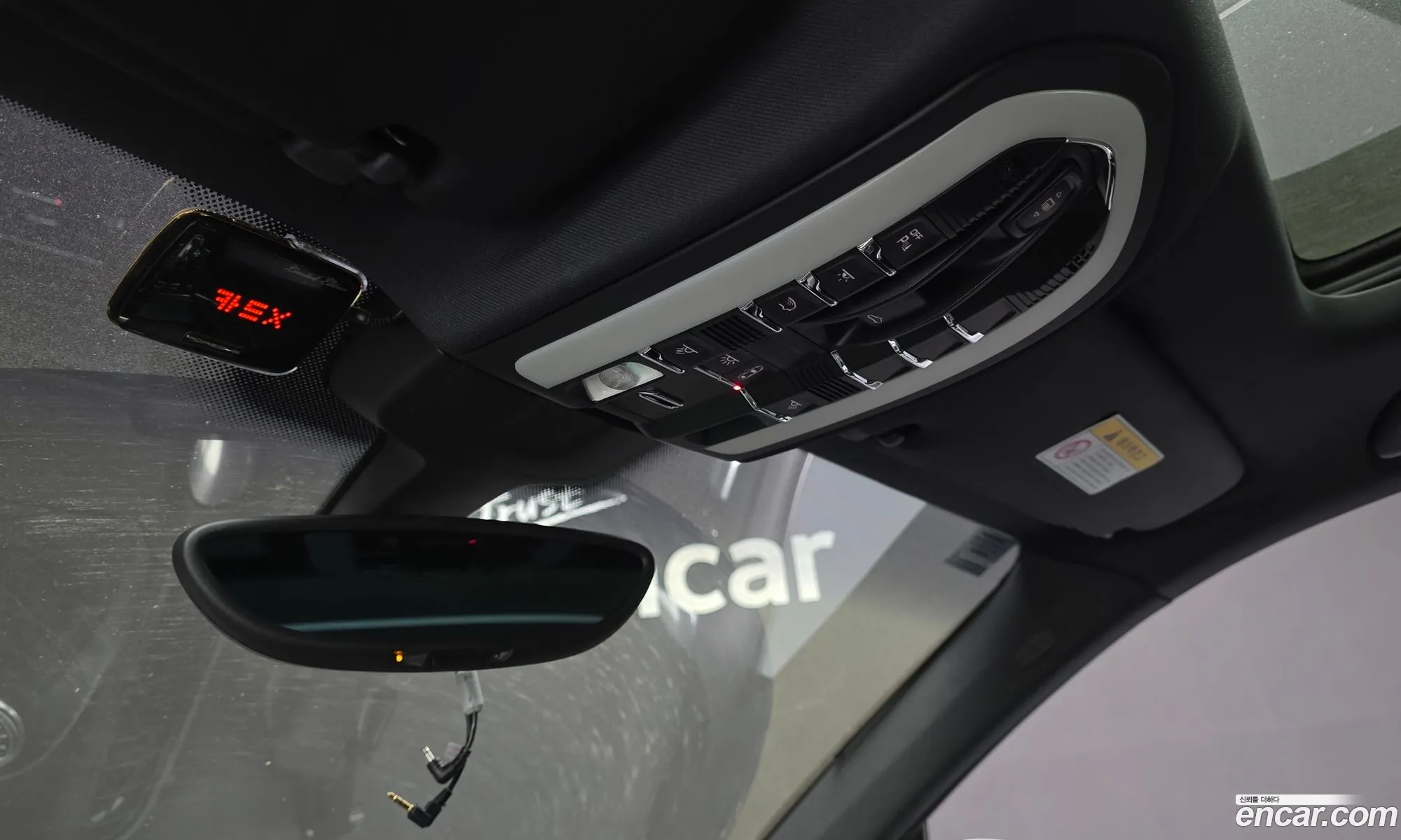 Porsche Cayenne 2014 WP1AH2920ELA69871 — 3