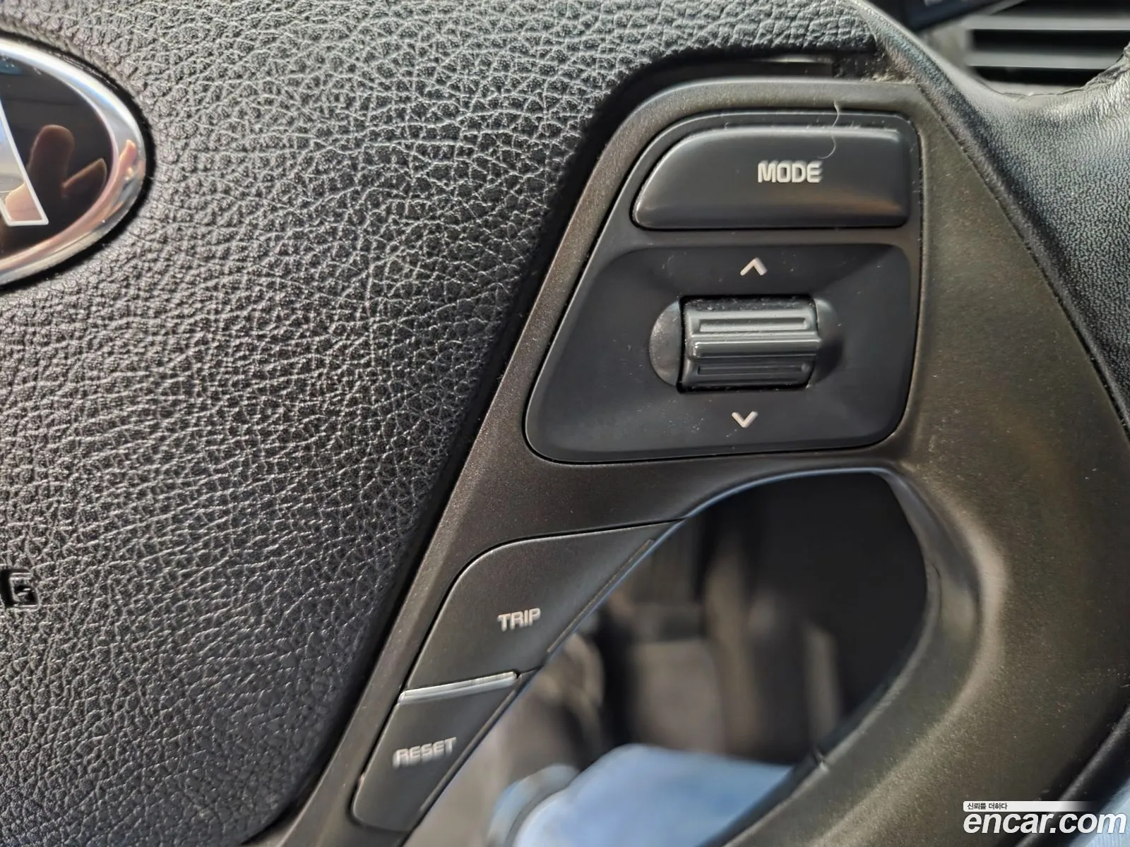 Kia K3 2015 — 4