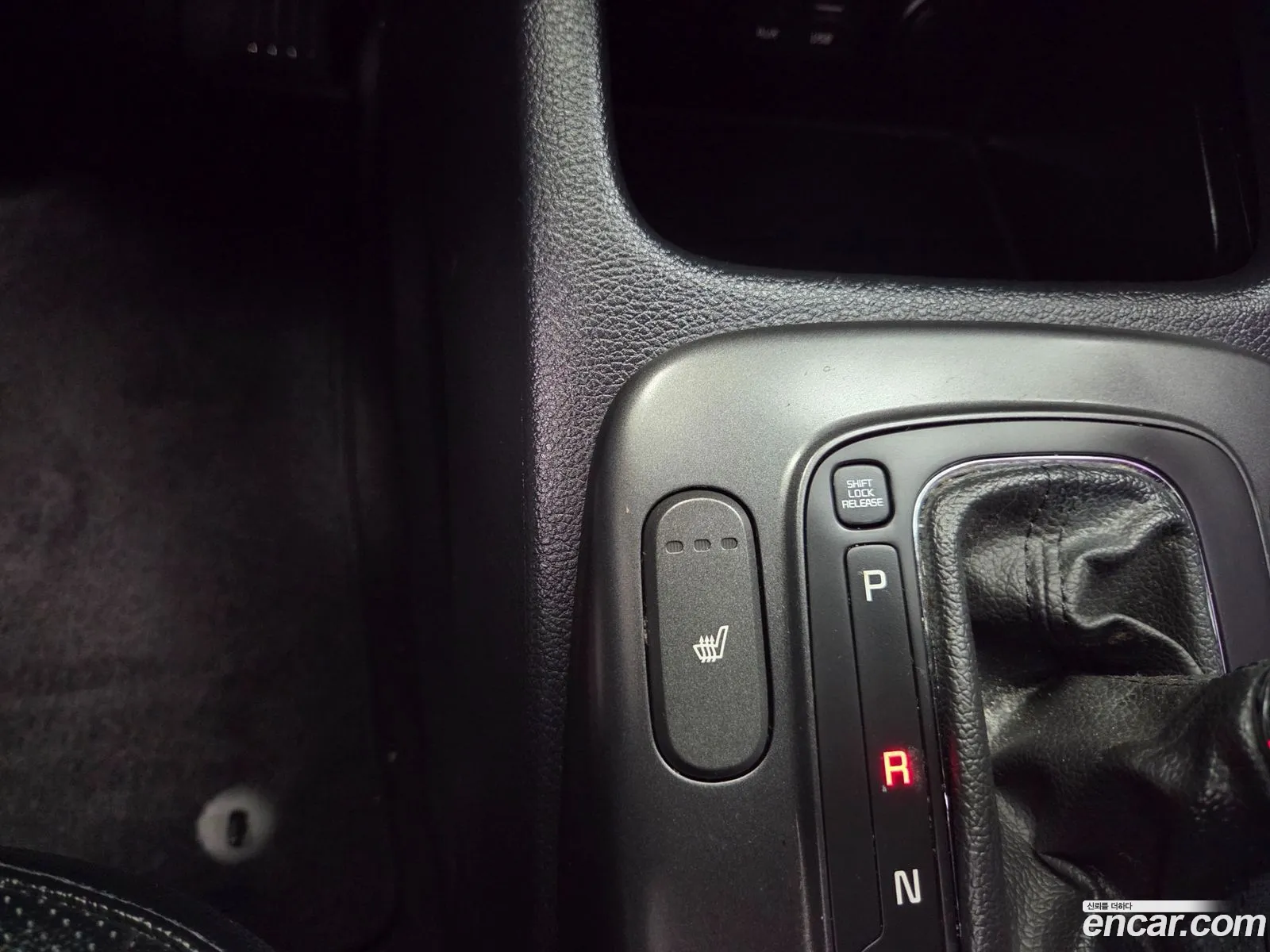 Kia K3 2015 — 16