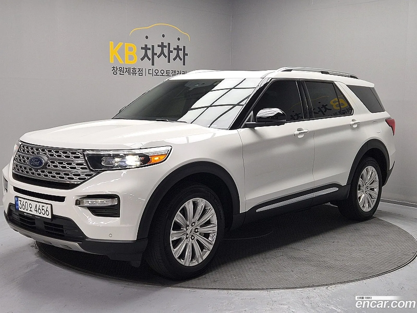 Ford Explorer 6th Gen 2022 — 15
