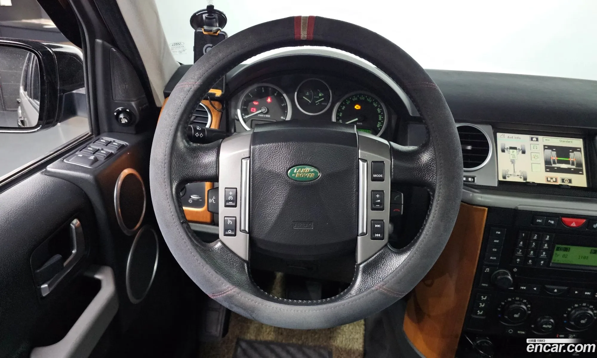 Land Rover Discovery 3 2008 SALLAAA148A478108 — 3