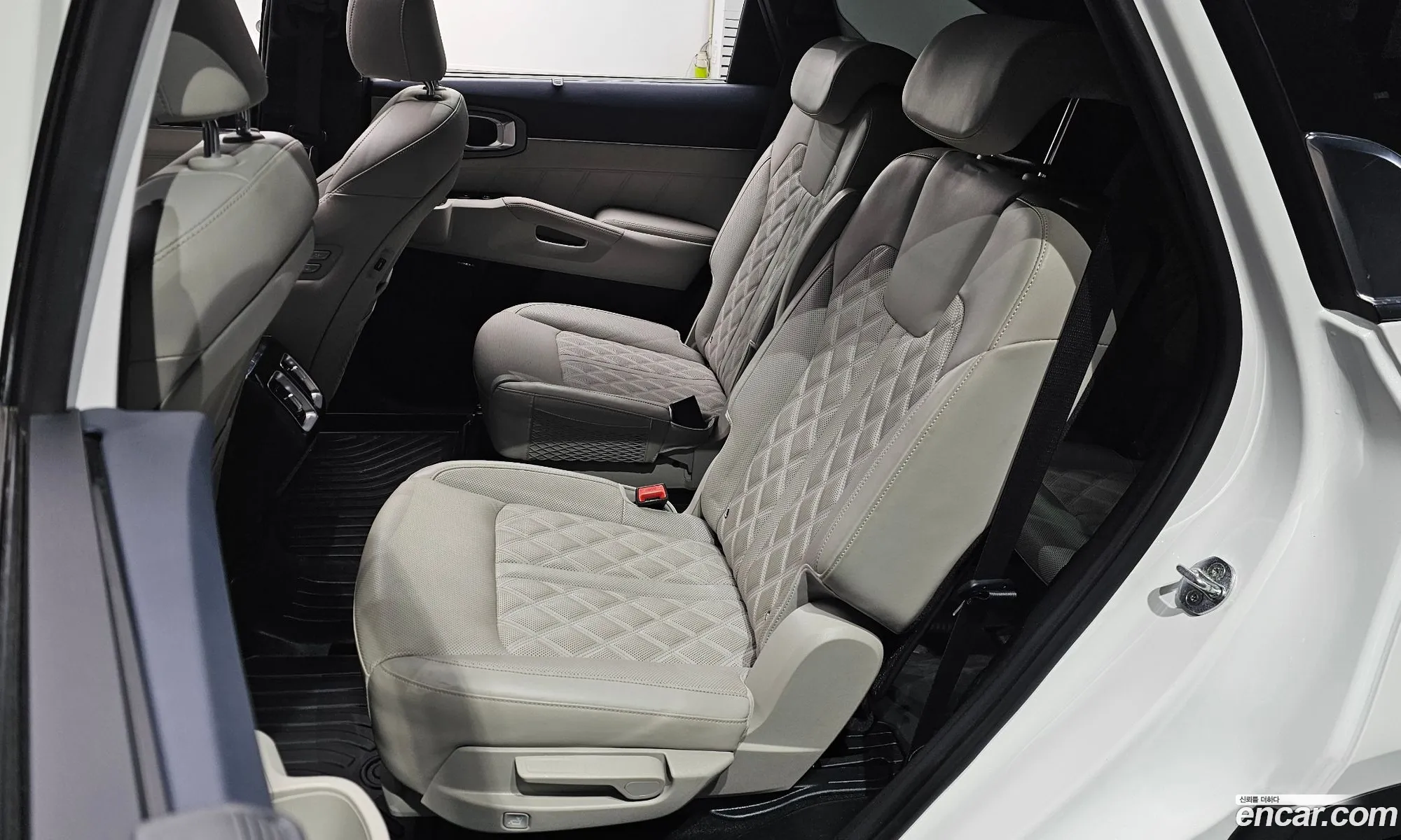 Kia Sorento 2020 — 16