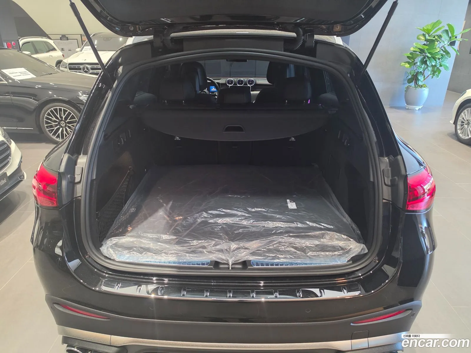 Mercedes-Benz GLC-Class X254 2025 — 14