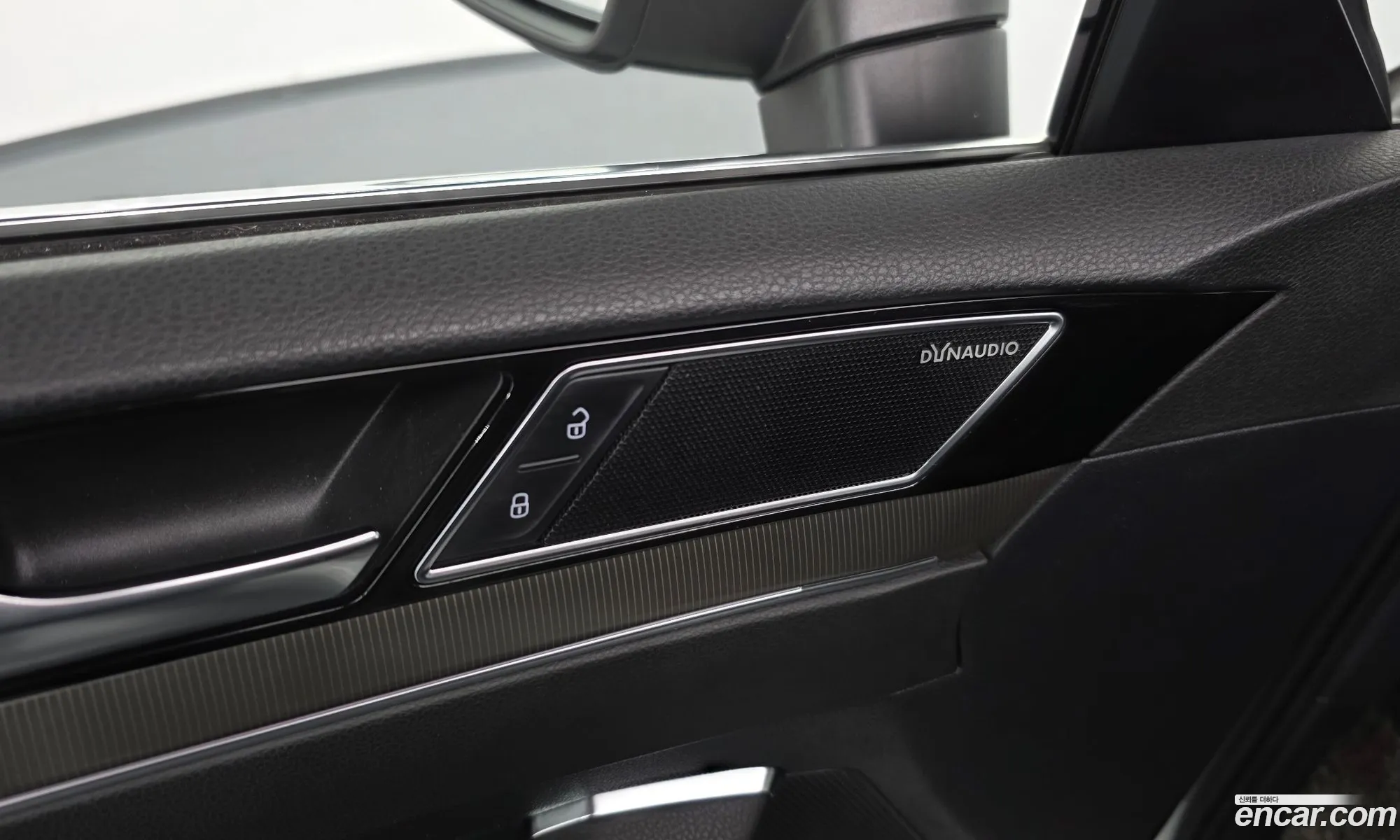 Volkswagen Arteon 2019 — 33