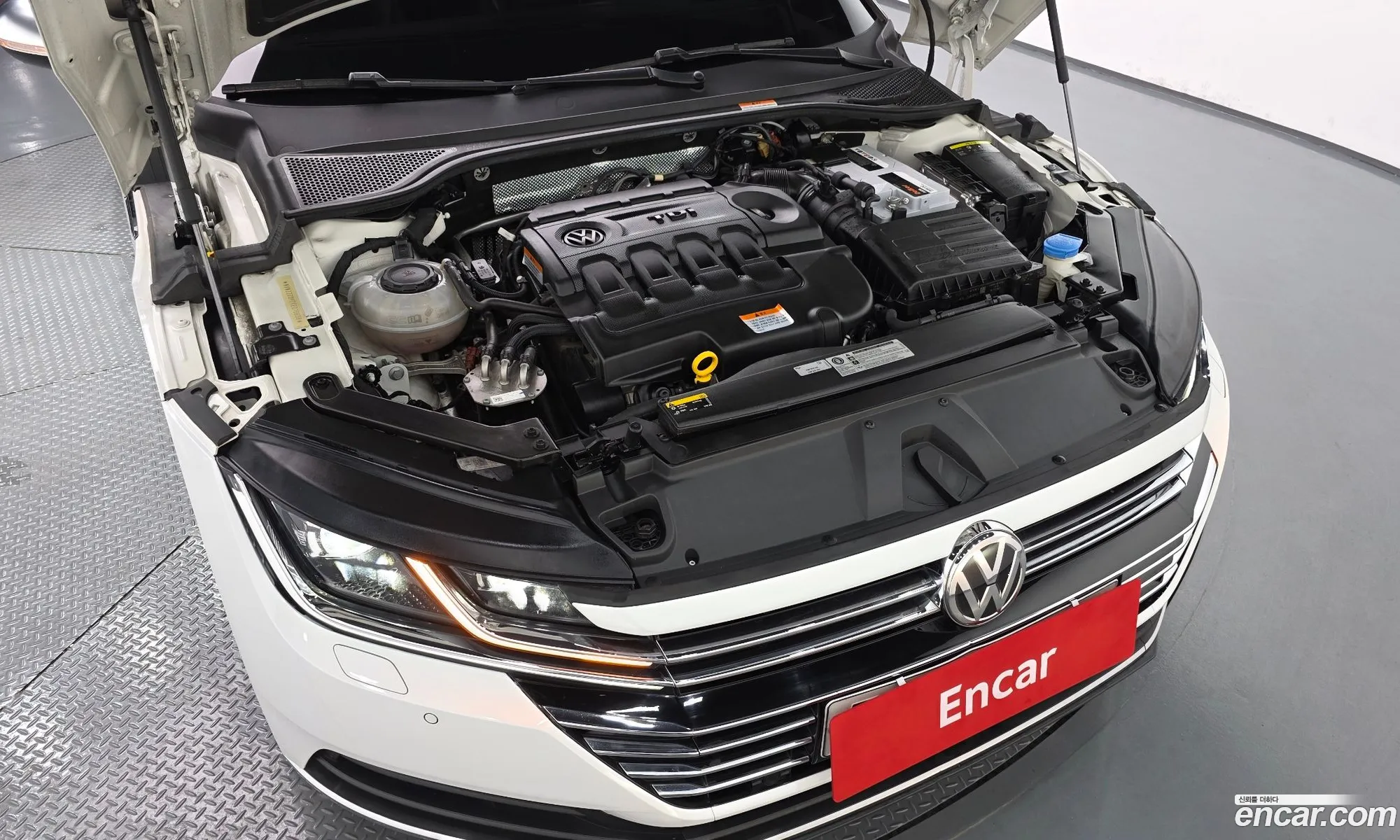 Volkswagen Arteon 2019 — 28