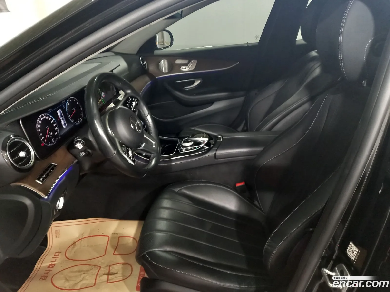 Mercedes-Benz E-Class W213 2019 — 16