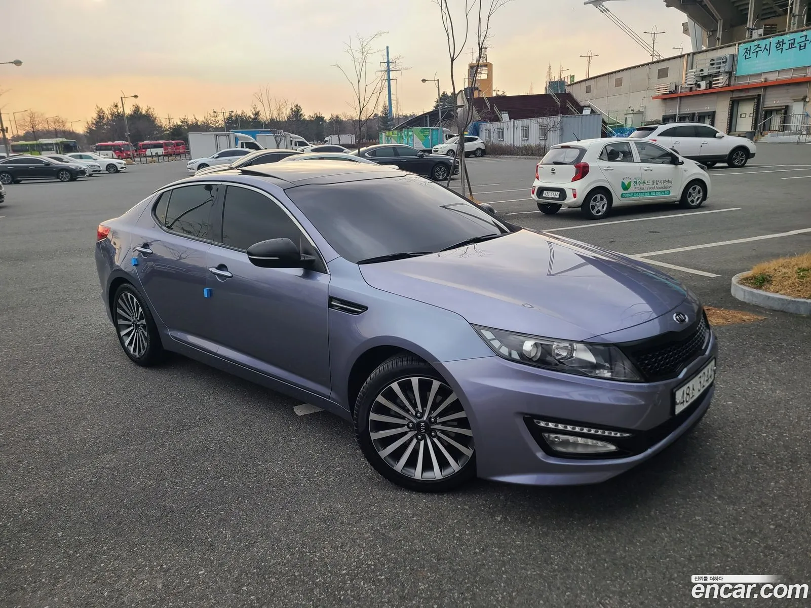 Kia K5 2010 — 14