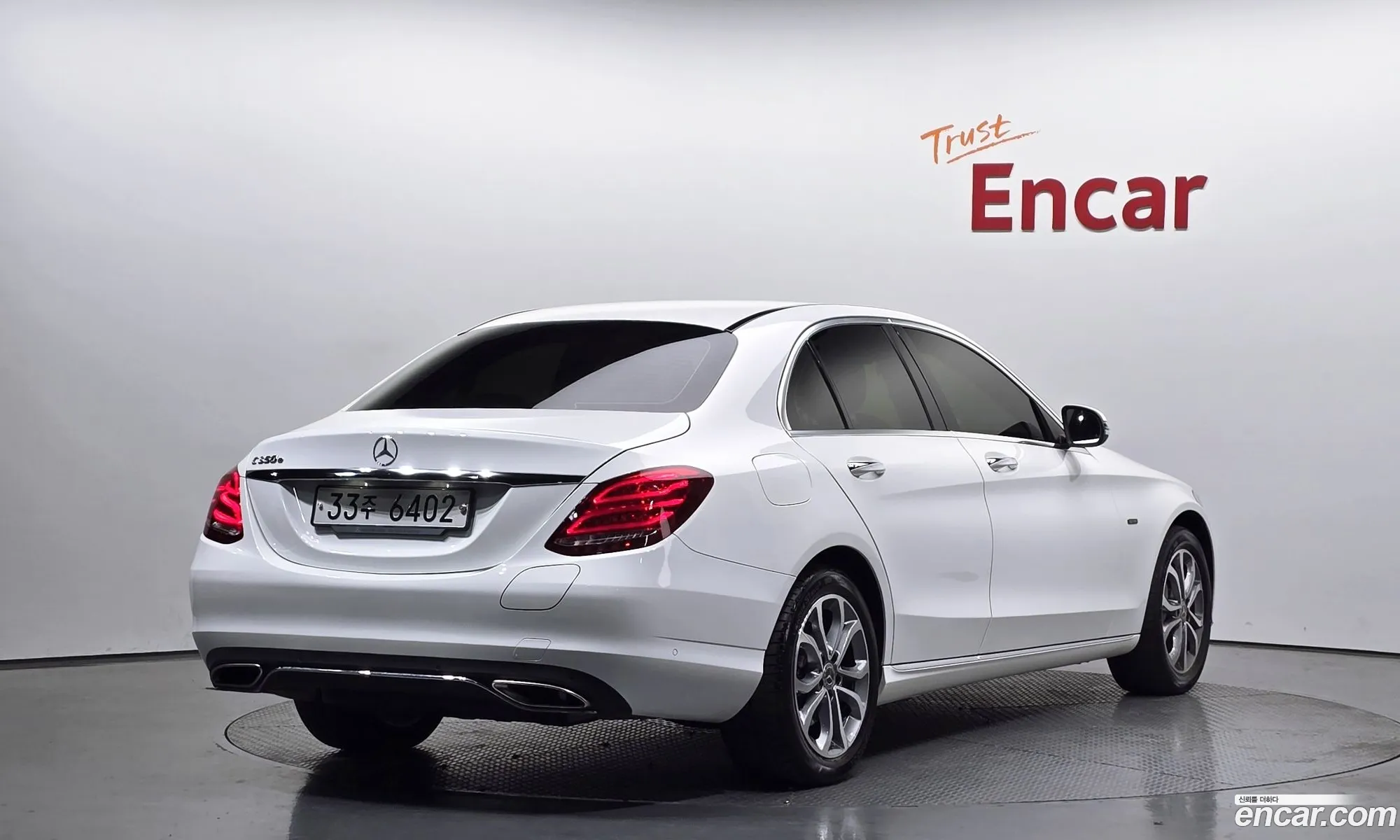 Mercedes-Benz C-Class W205 2018 — 28