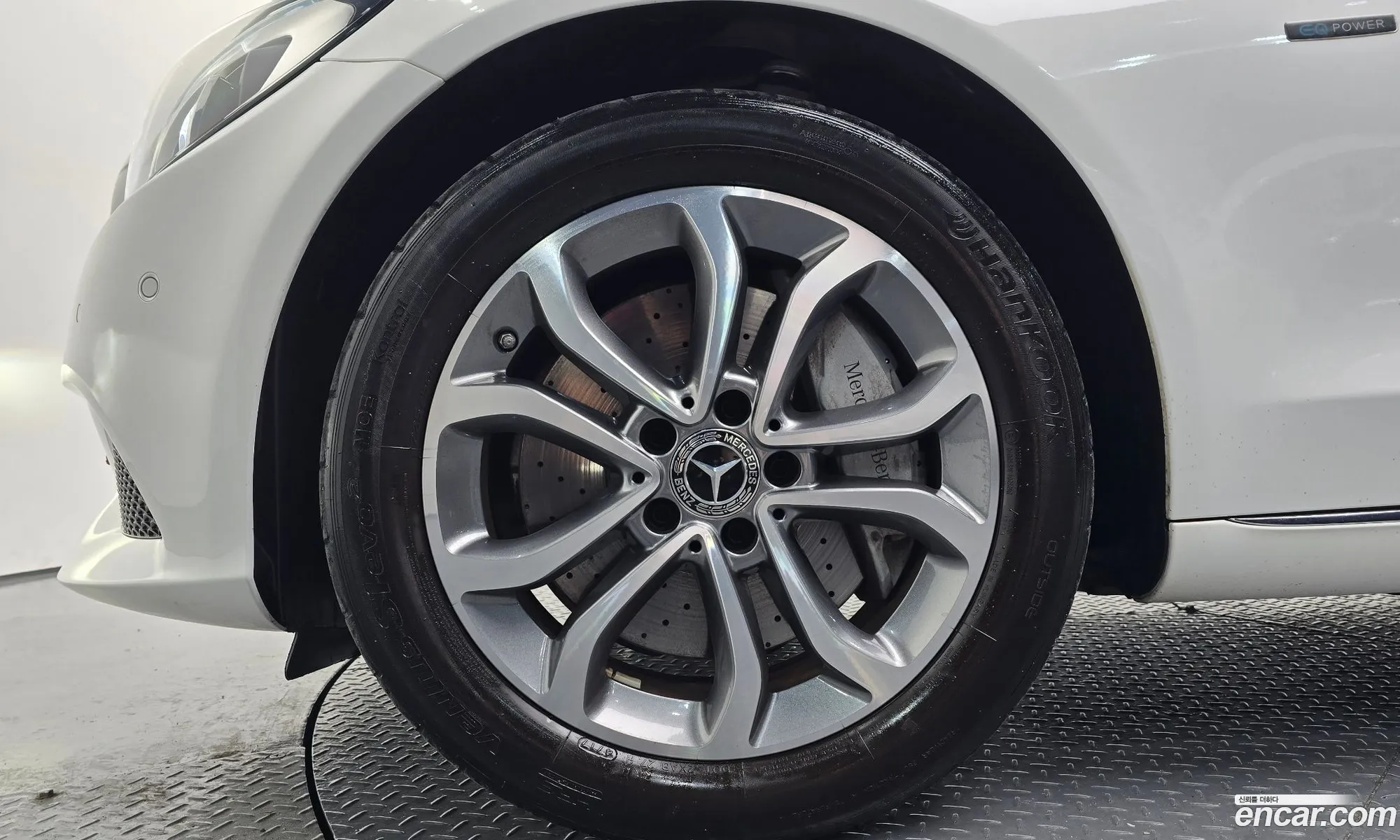 Mercedes-Benz C-Class W205 2018 — 27