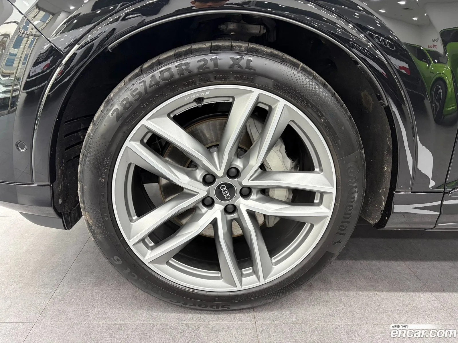 Audi Q7 2025 — 8