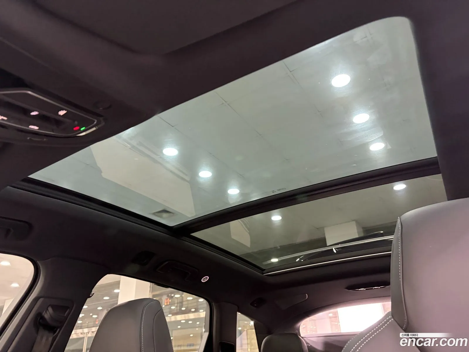 Audi Q7 2025 — 7