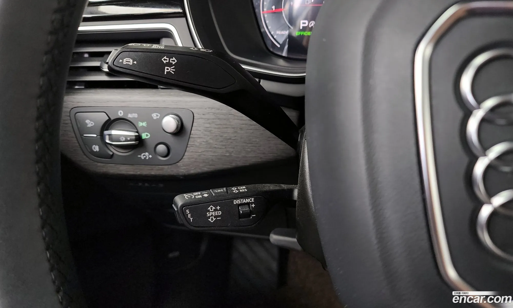 Audi A4 2023 — 29