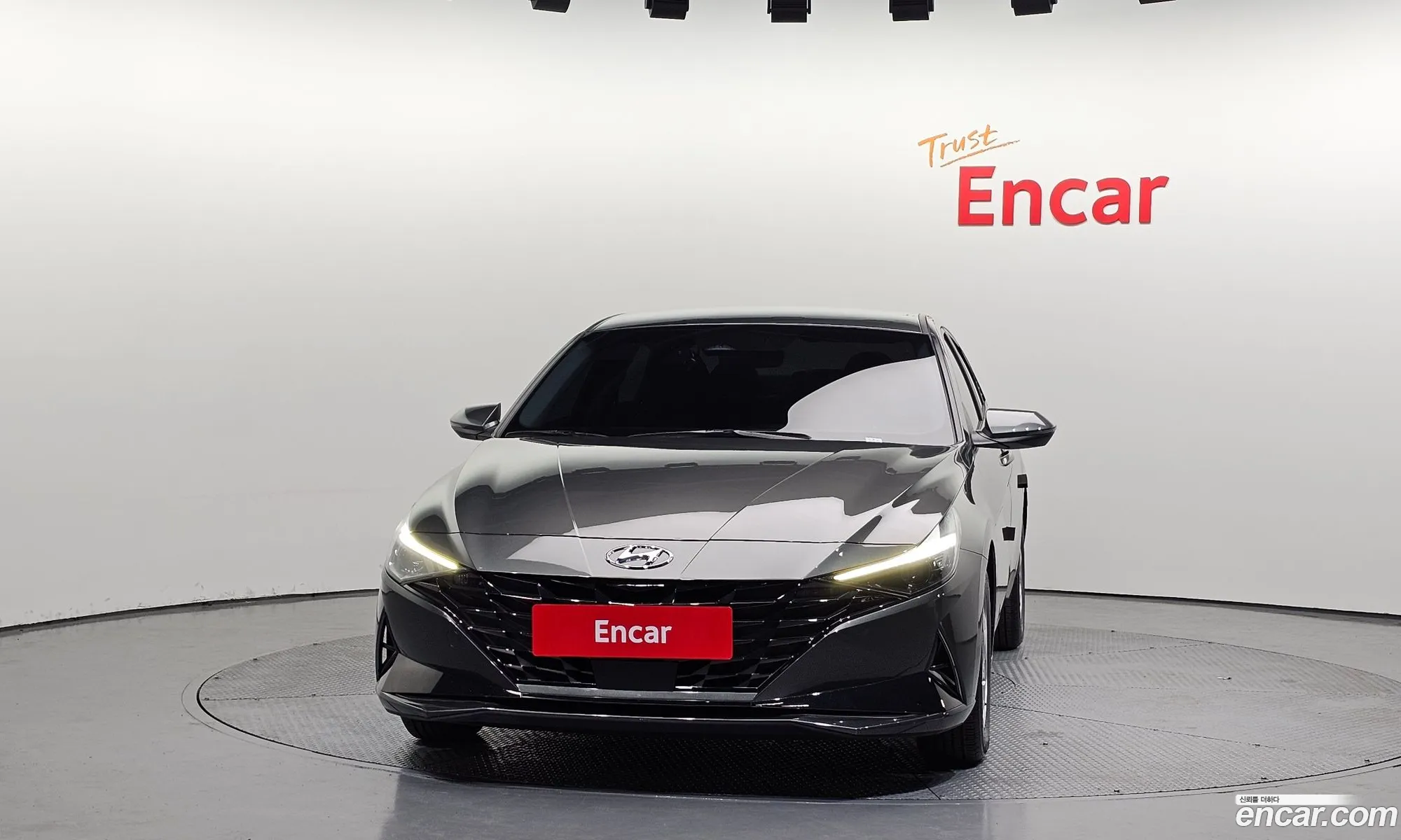 Hyundai Elantra 2022 — 7