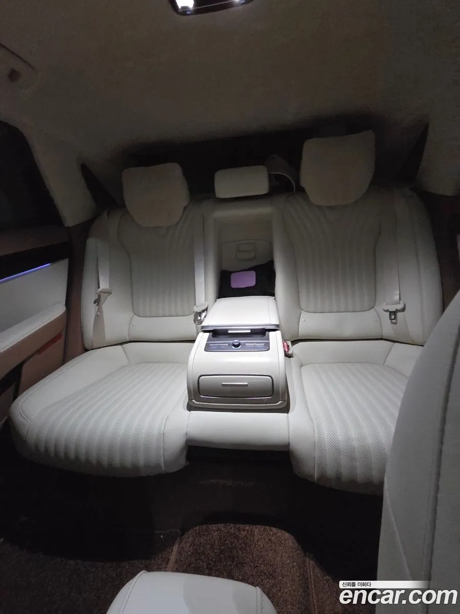 Hyundai Grandeur Hybrid 2026 — 11