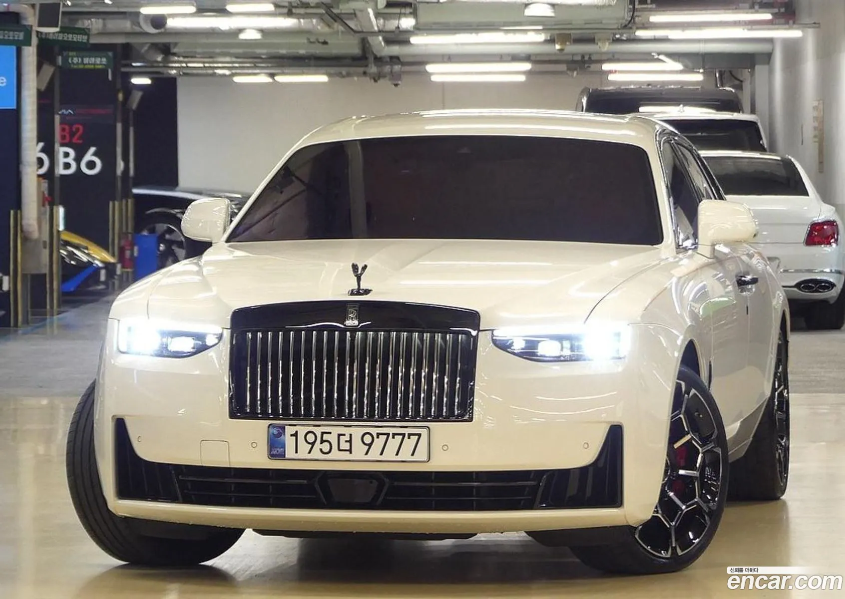 Rolls-Royce Ghost 2025 — 15