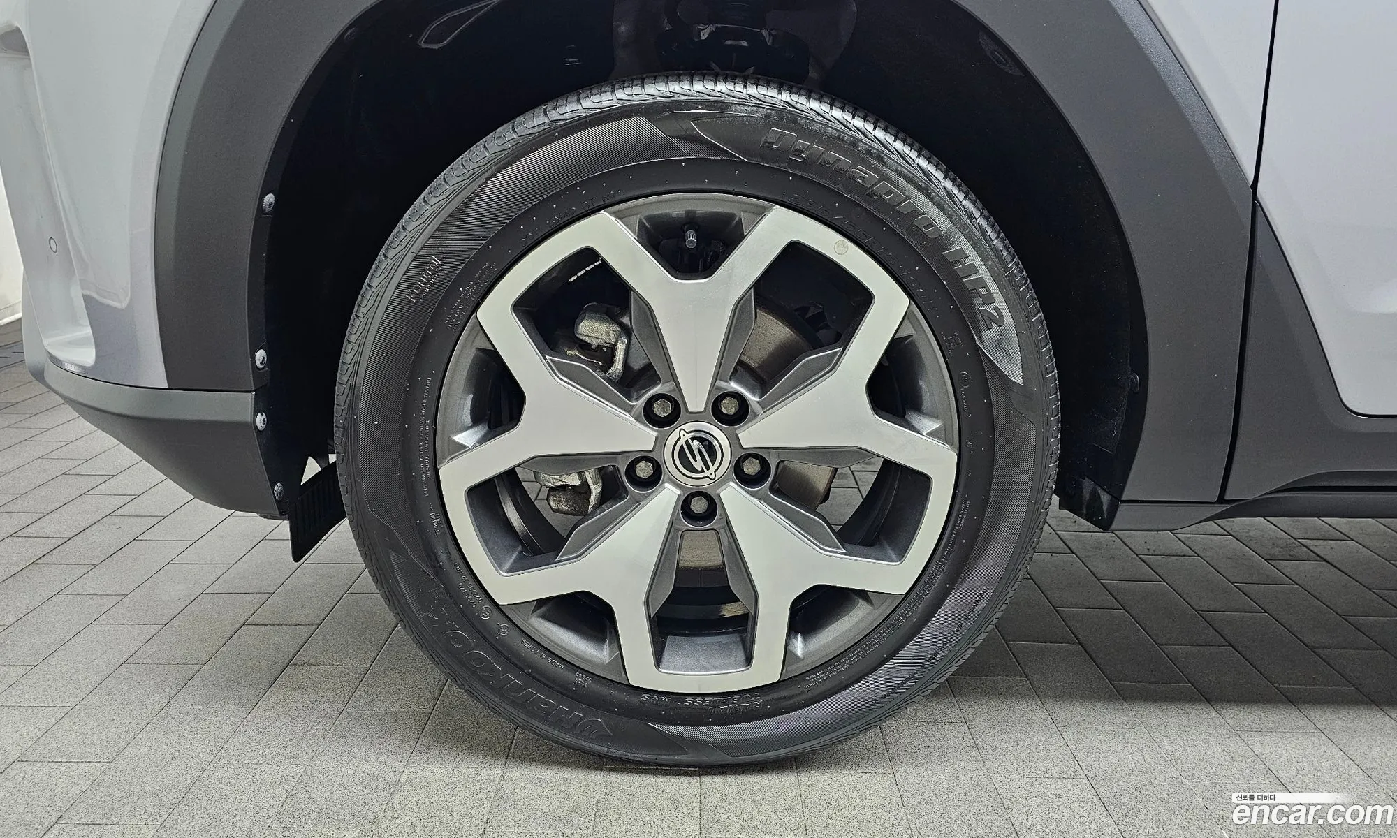 KG Mobility (SsangYong) Torres 2022 — 30