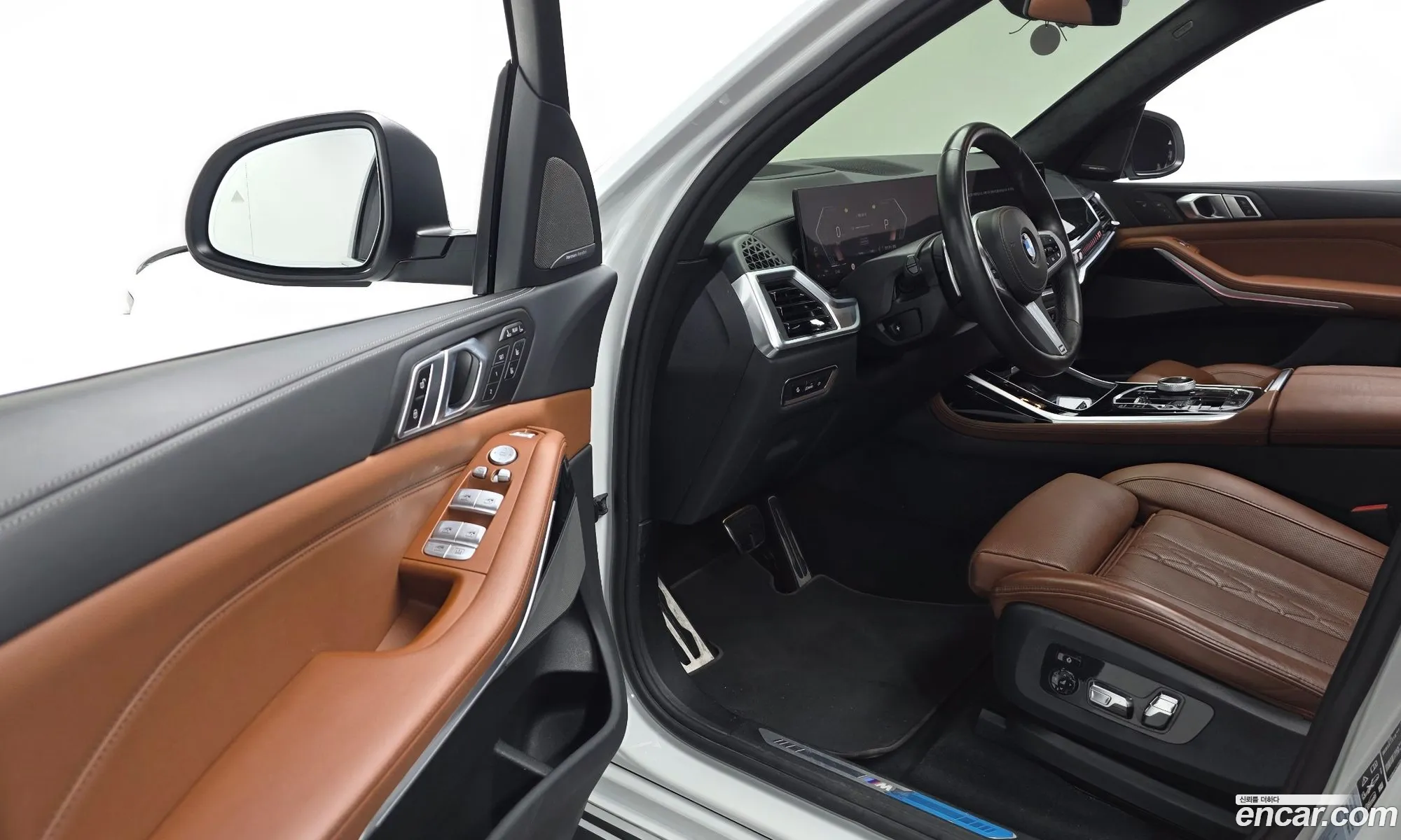 BMW X7 2024 WBA21EN00R9V18353 — 18