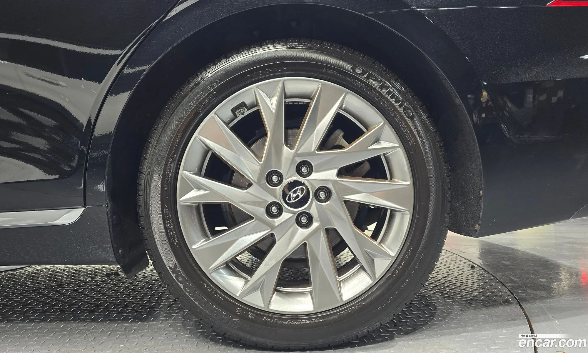 Hyundai Grandeur IG Hybrid 2020 — 22