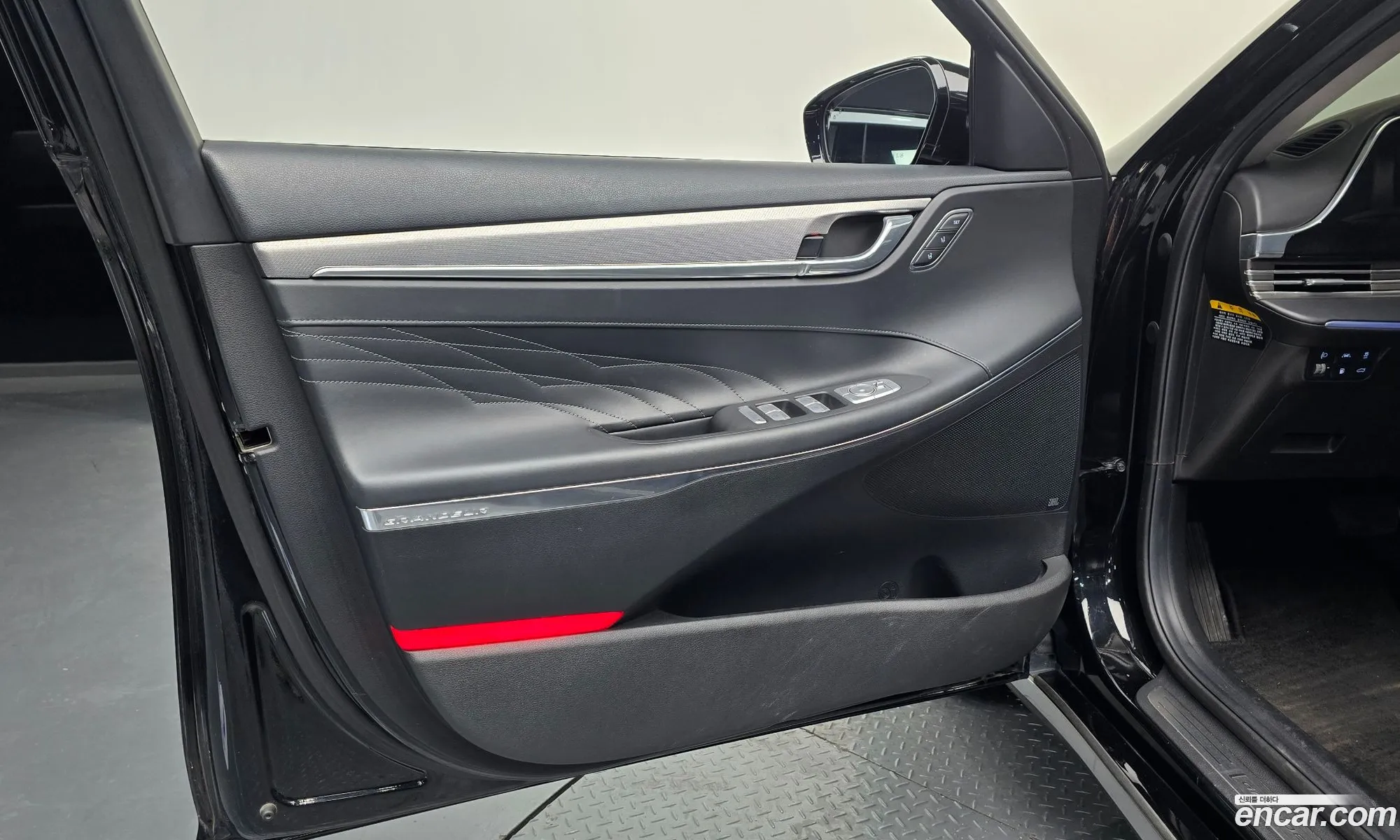 Hyundai Grandeur IG Hybrid 2020 — 31