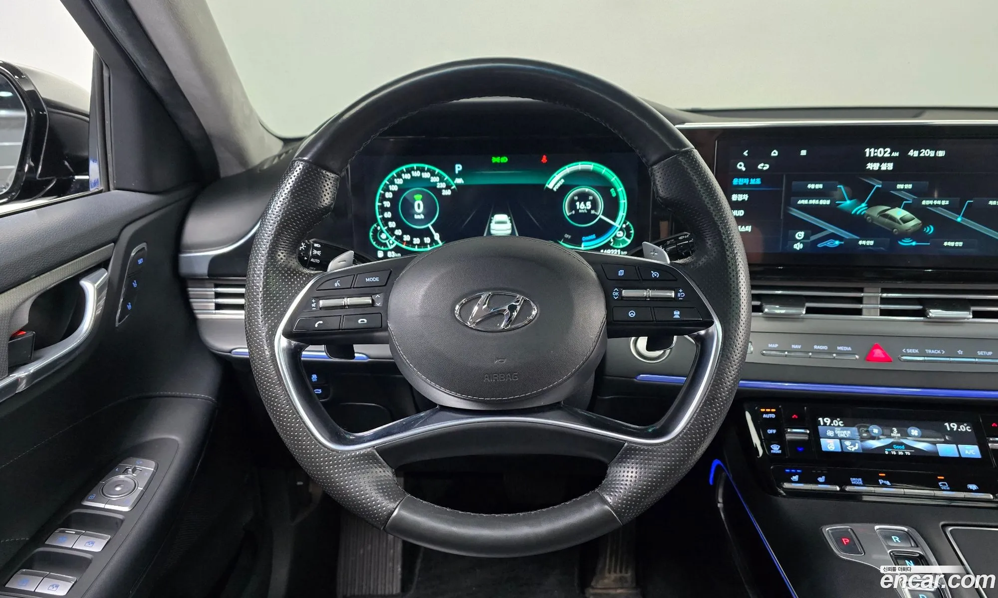 Hyundai Grandeur IG Hybrid 2020 — 13