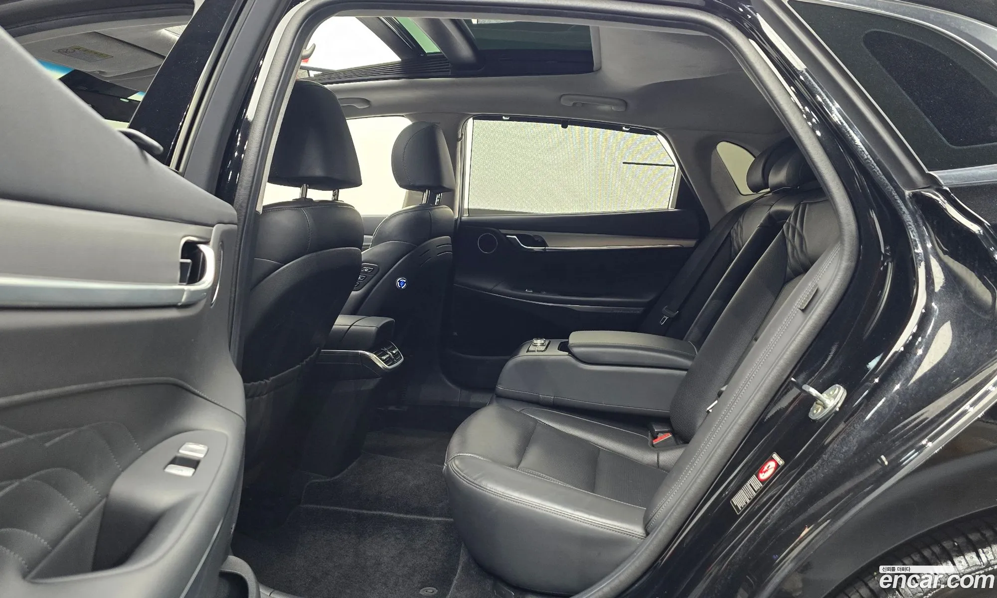 Hyundai Grandeur IG Hybrid 2020 — 10