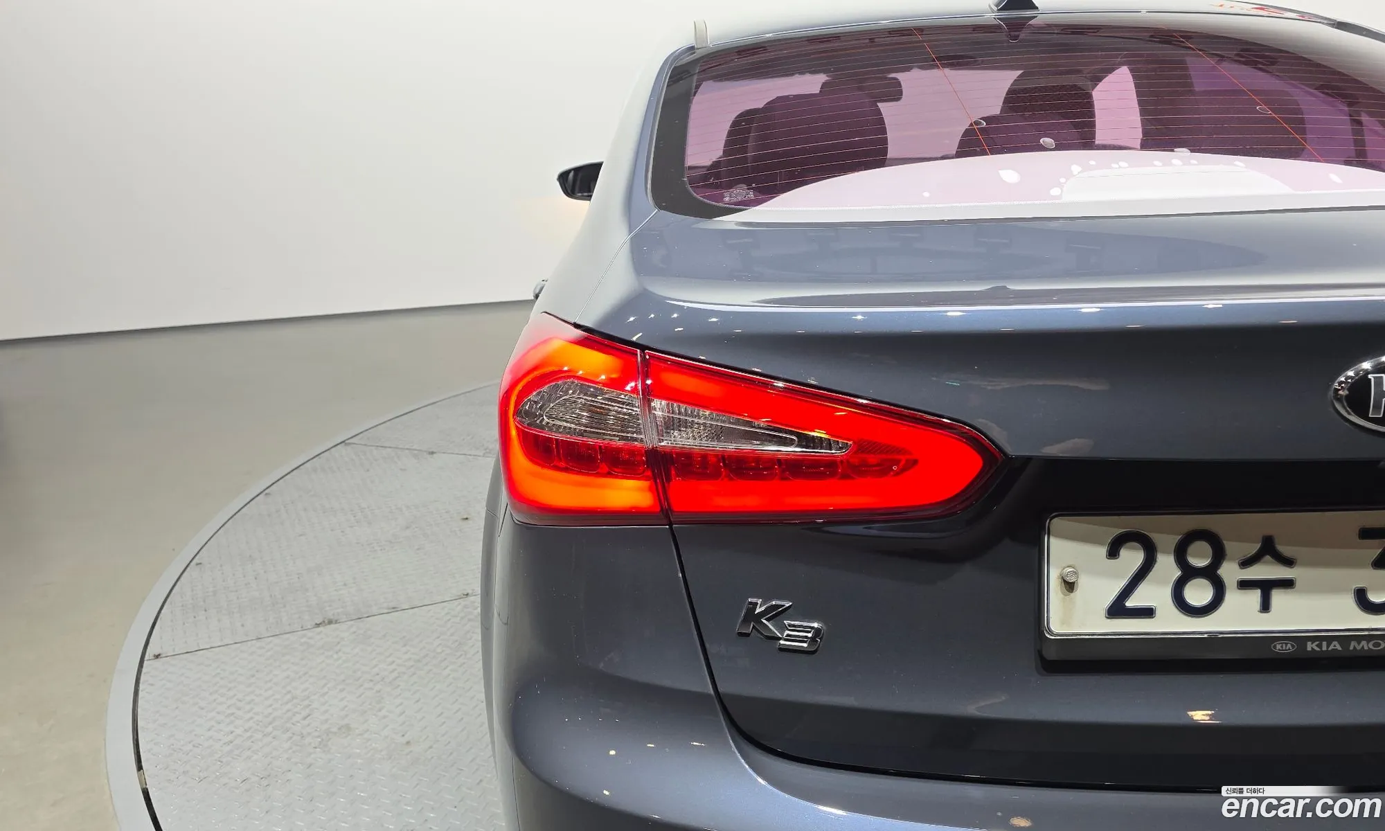 Kia K3 2012 — 33