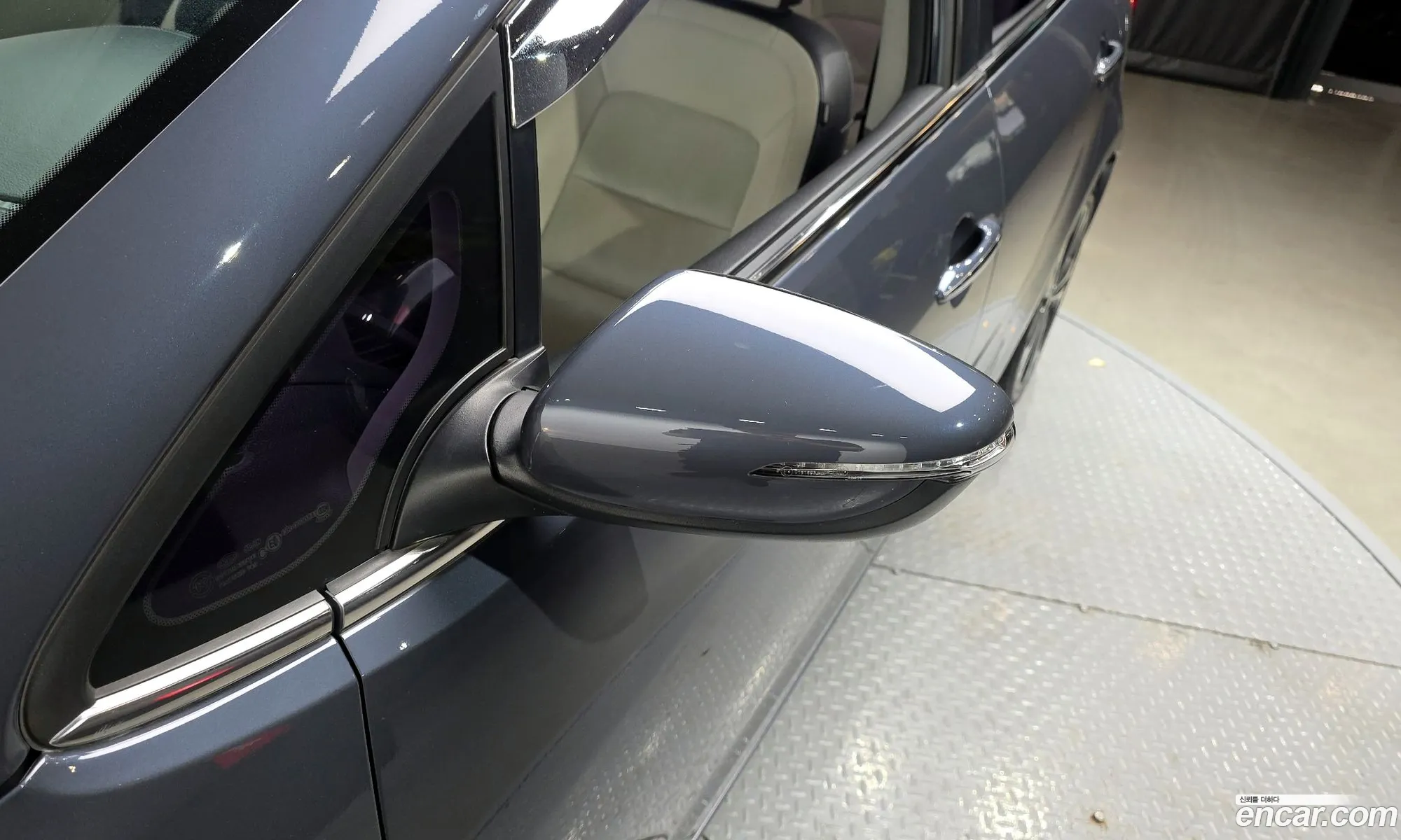 Kia K3 2012 — 2