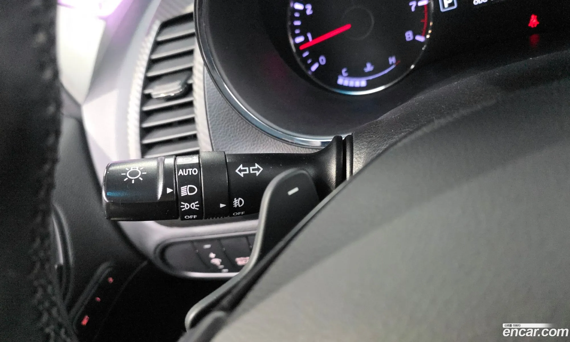 Kia K3 2012 — 19