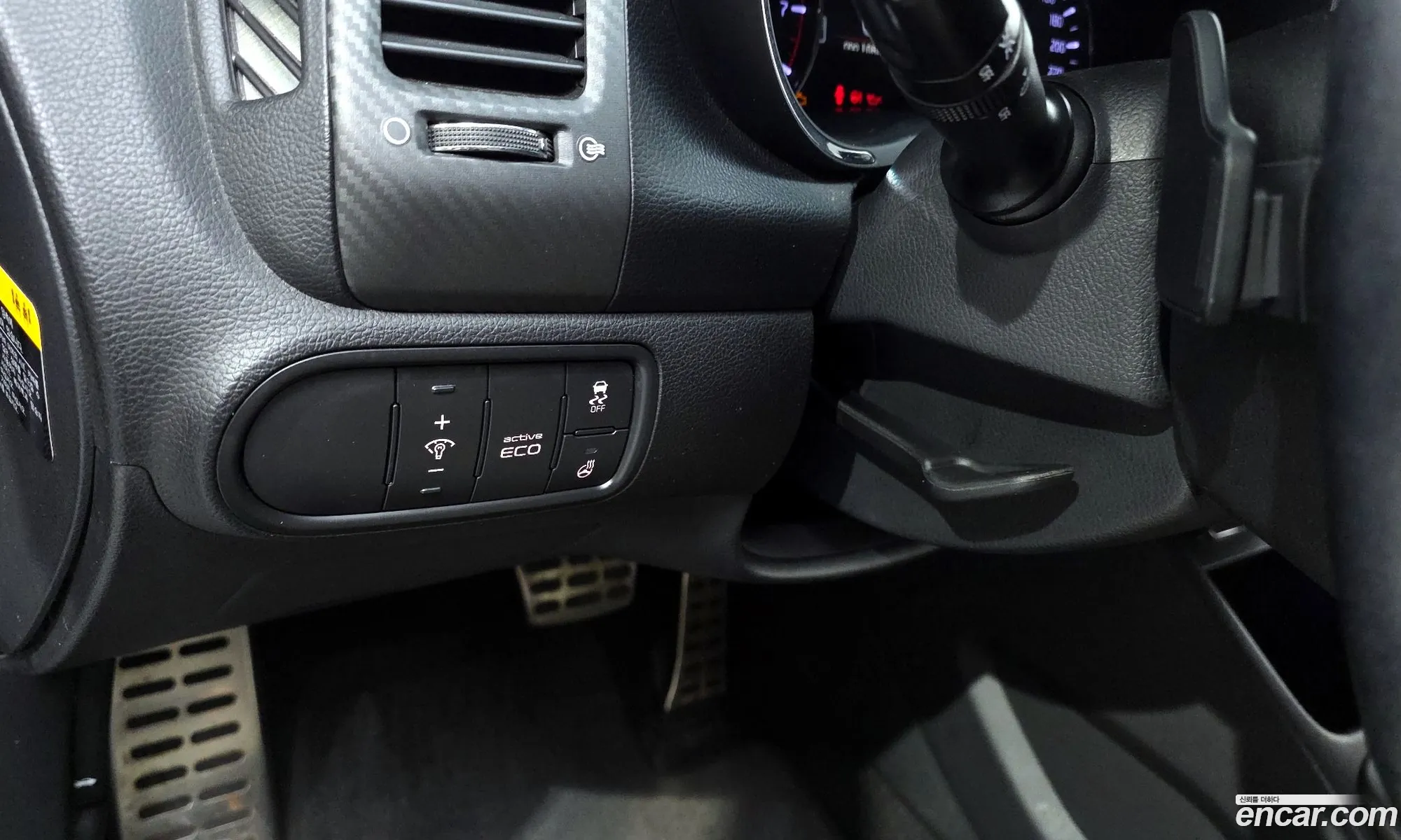 Kia K3 2012 — 22