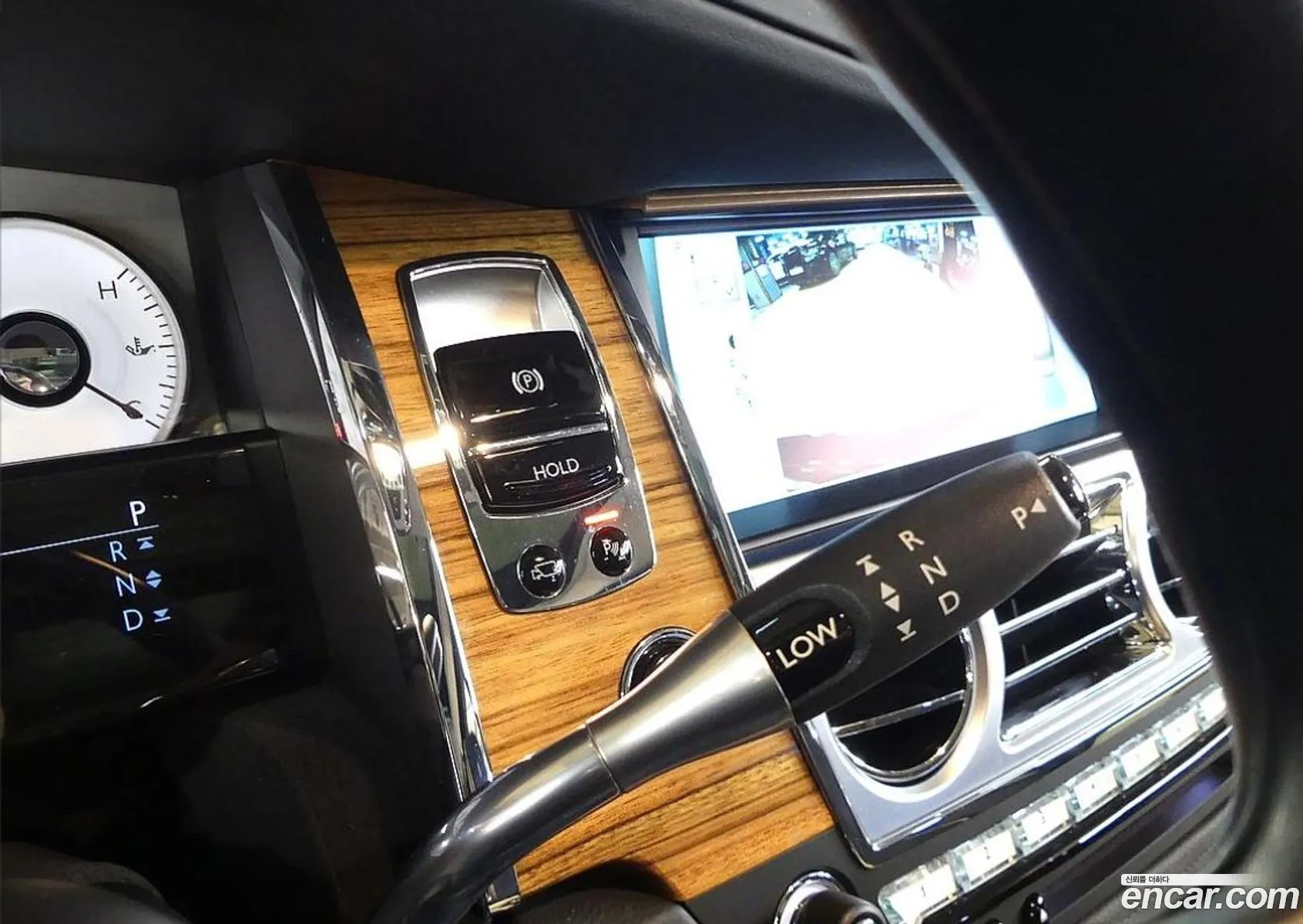 Rolls-Royce Ghost 2016 — 11