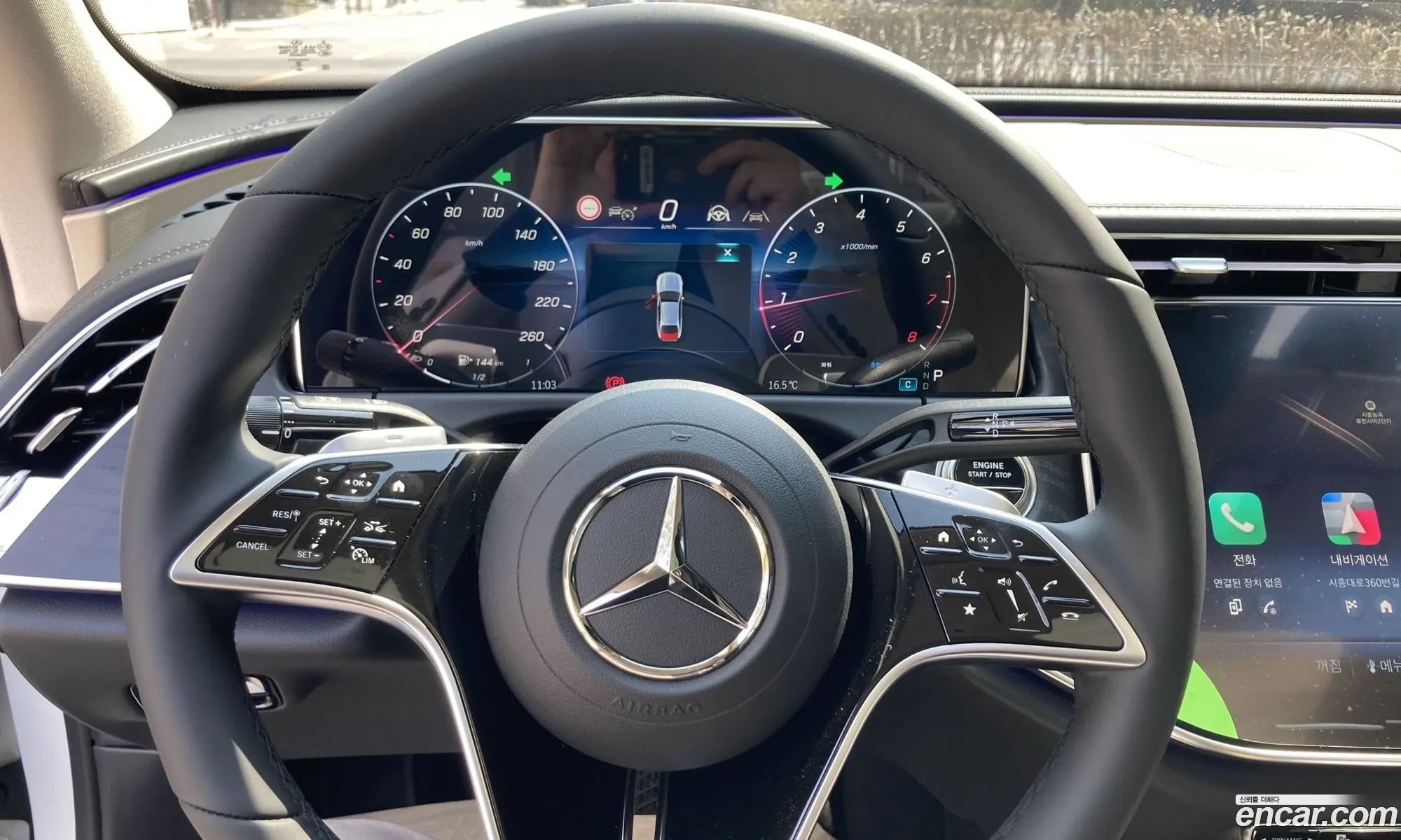 Mercedes-Benz E-Class W214 2026 — 18