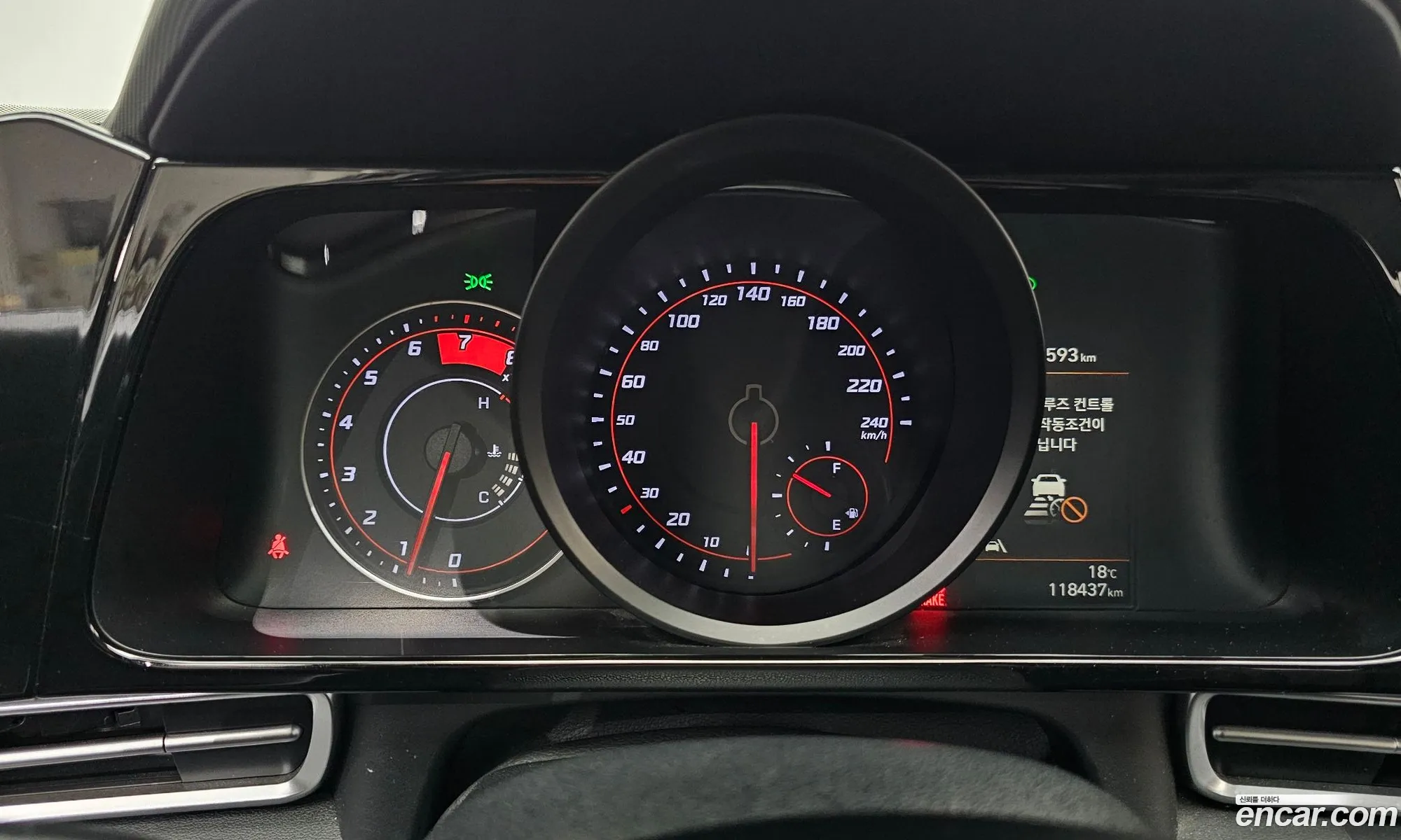 Hyundai Elantra 2021 — 15