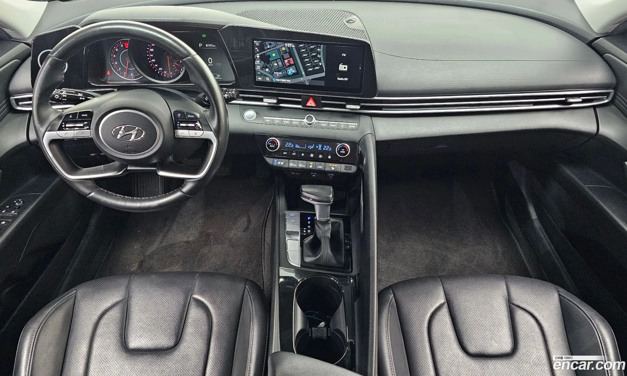 Hyundai Elantra 2021 — 16