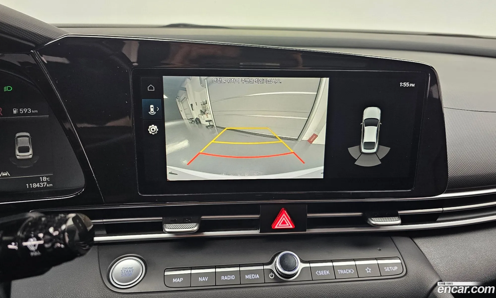 Hyundai Elantra 2021 — 30