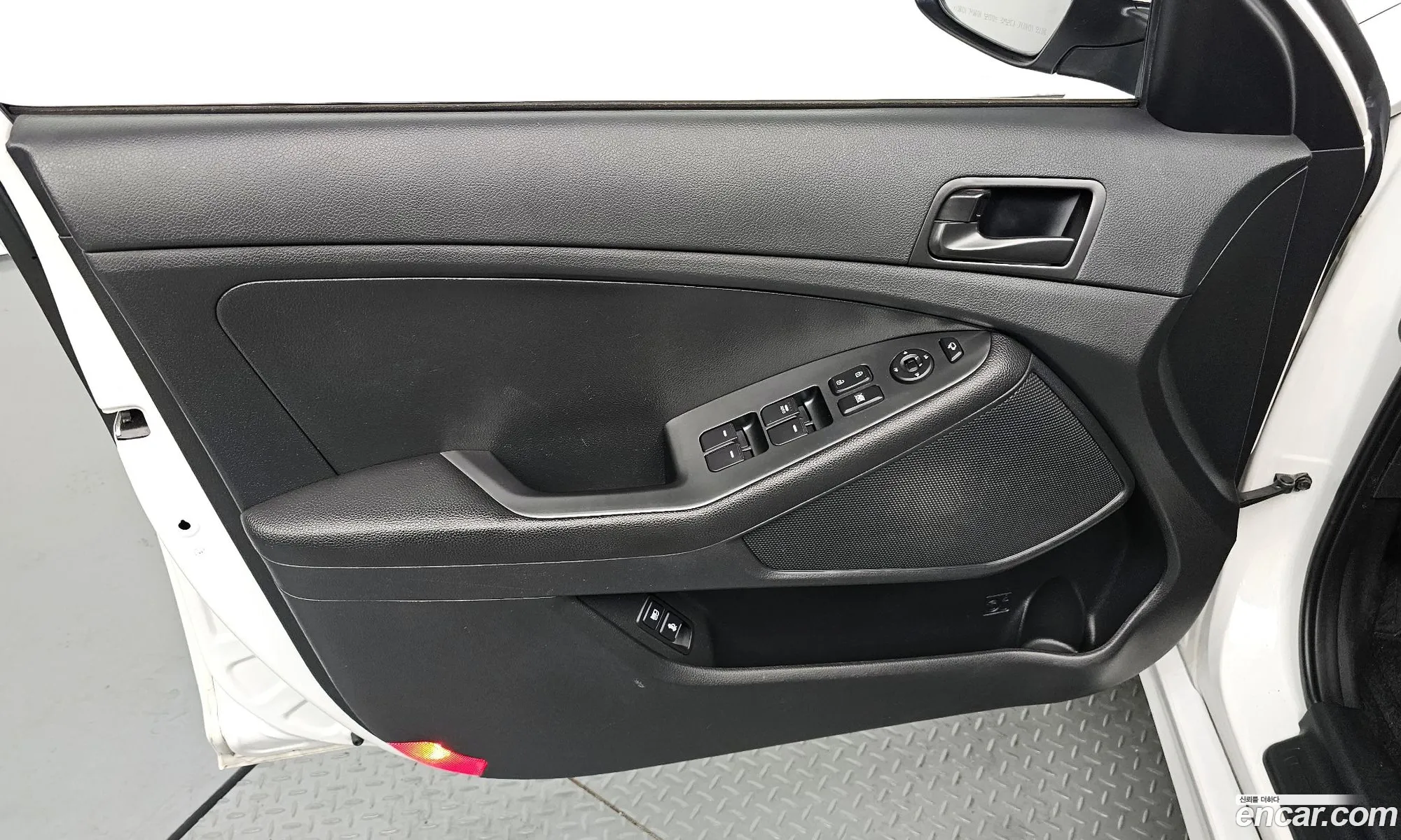 Kia K5 2013 — 26