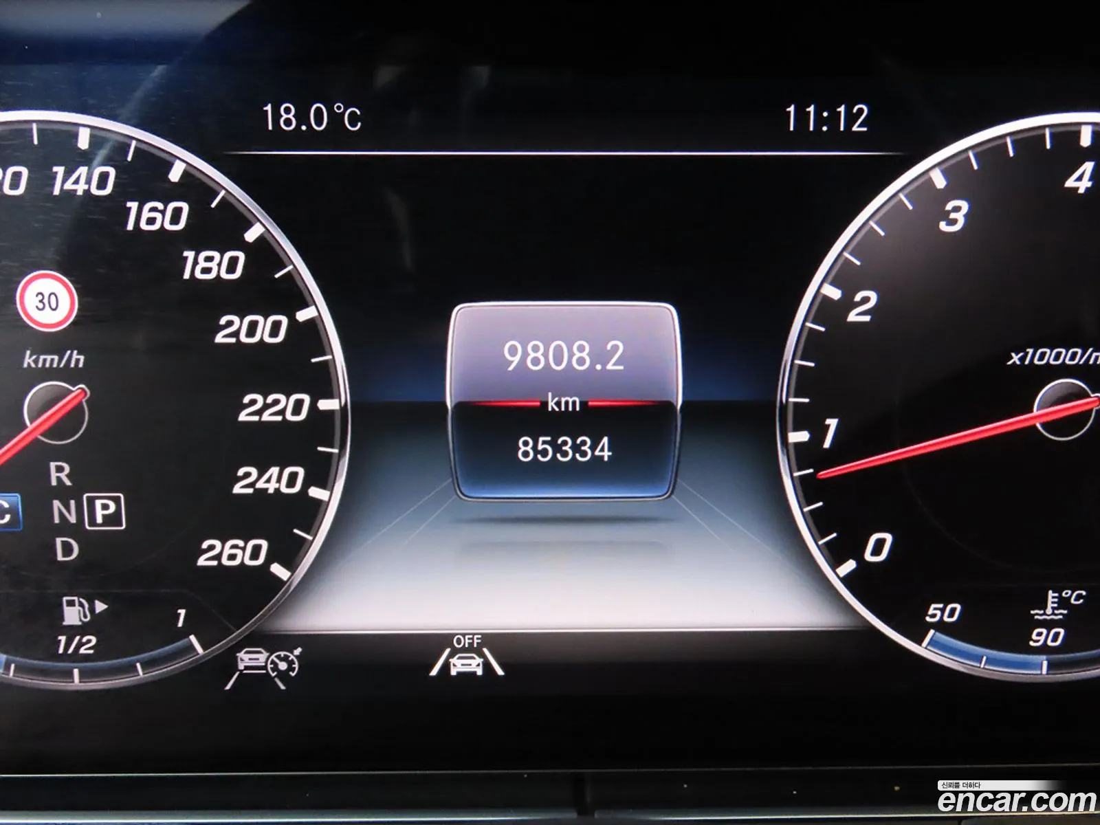 Mercedes-Benz E-Class W213 2020 — 18