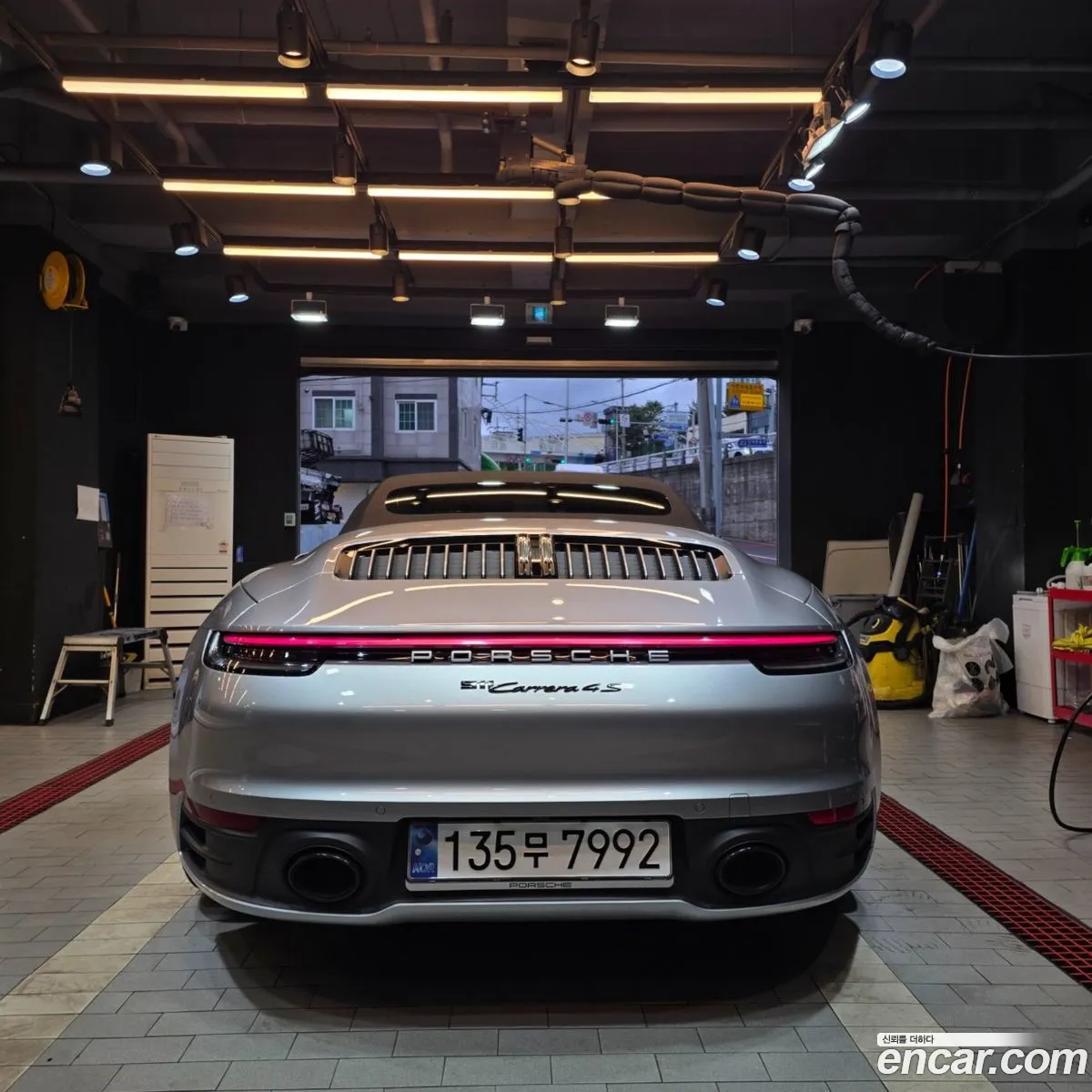 Porsche 911 2024 — 11