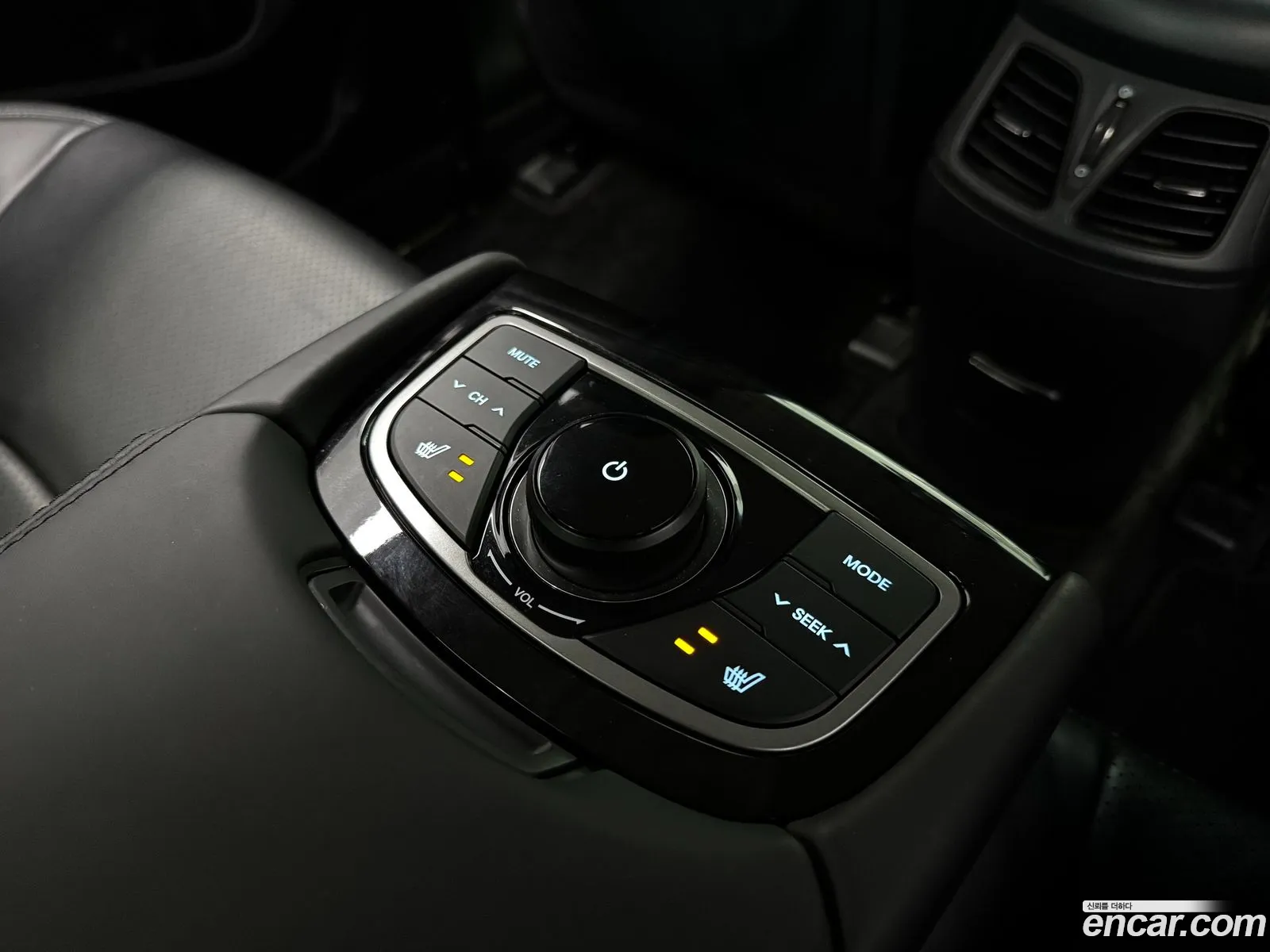 Hyundai Grandeur HG 2014 — 17